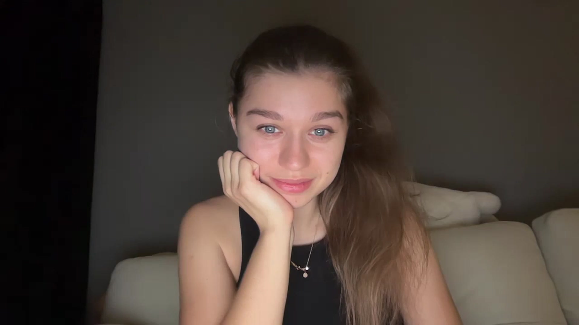 Gallery image thumbnail from JewelReigns's myfreecams stream on, 02/09/2026, 21:59 image 6 of 20