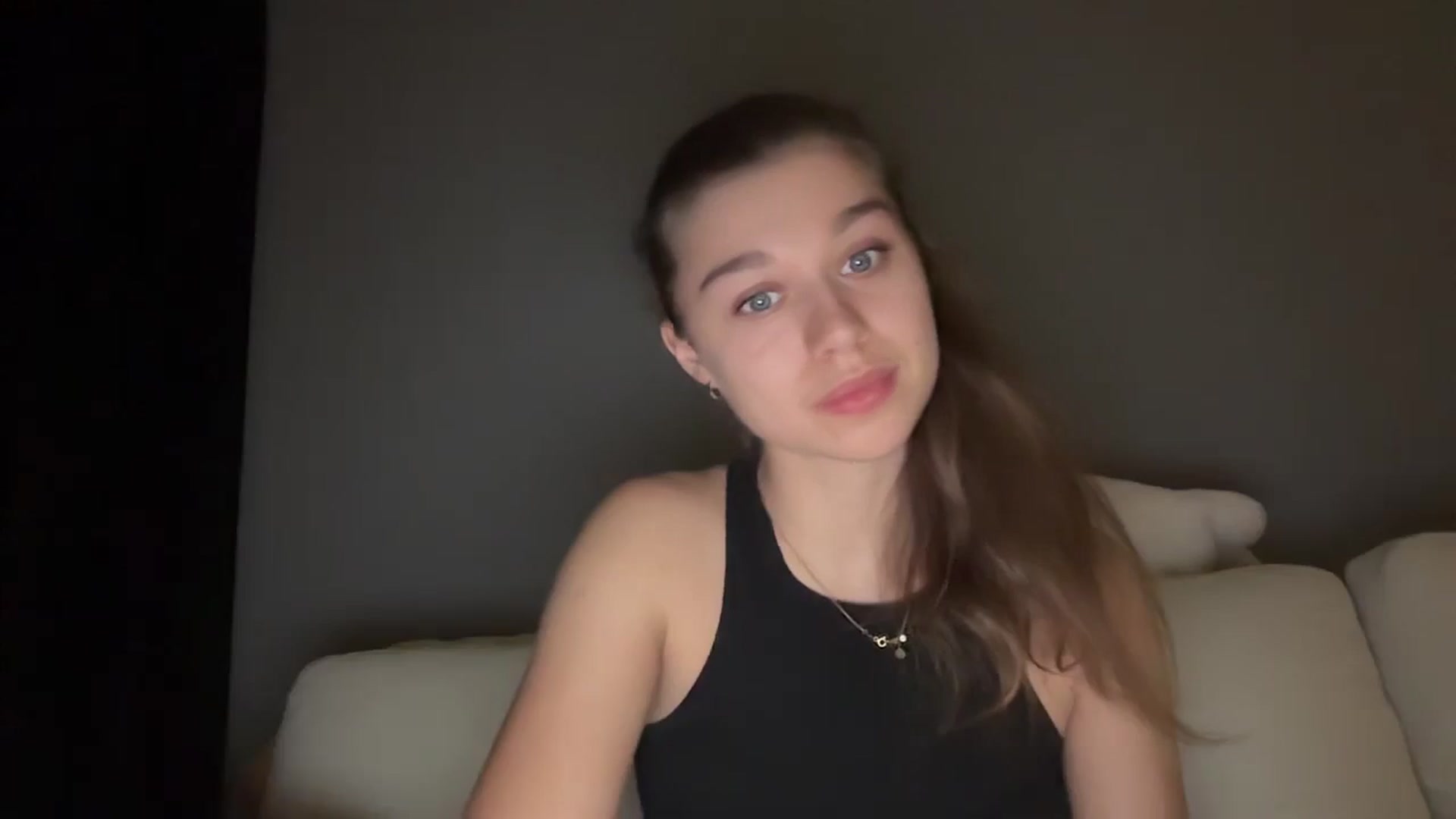 Gallery image thumbnail from JewelReigns's myfreecams stream on, 02/09/2026, 21:59 image 2 of 20