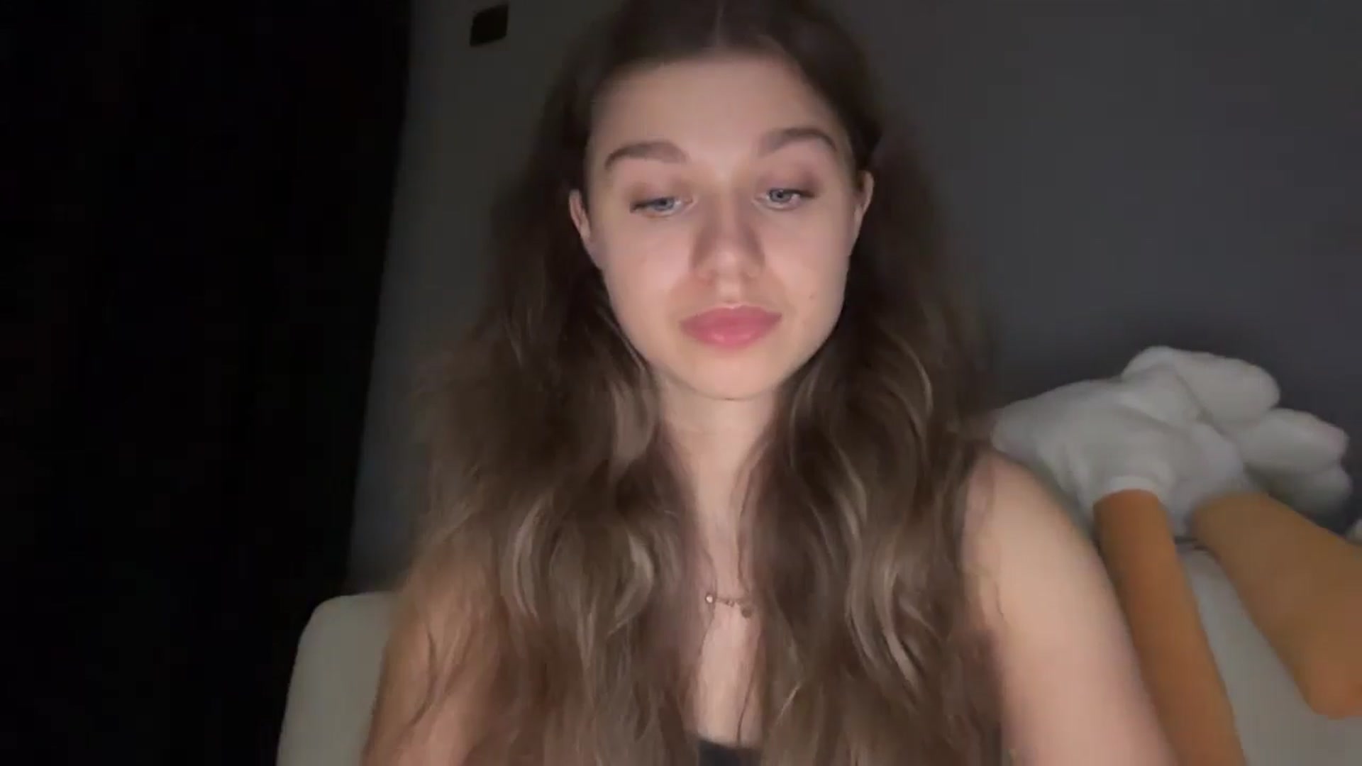 Gallery image thumbnail from JewelReigns's myfreecams stream on, 02/15/2026, 20:04 image 7 of 20