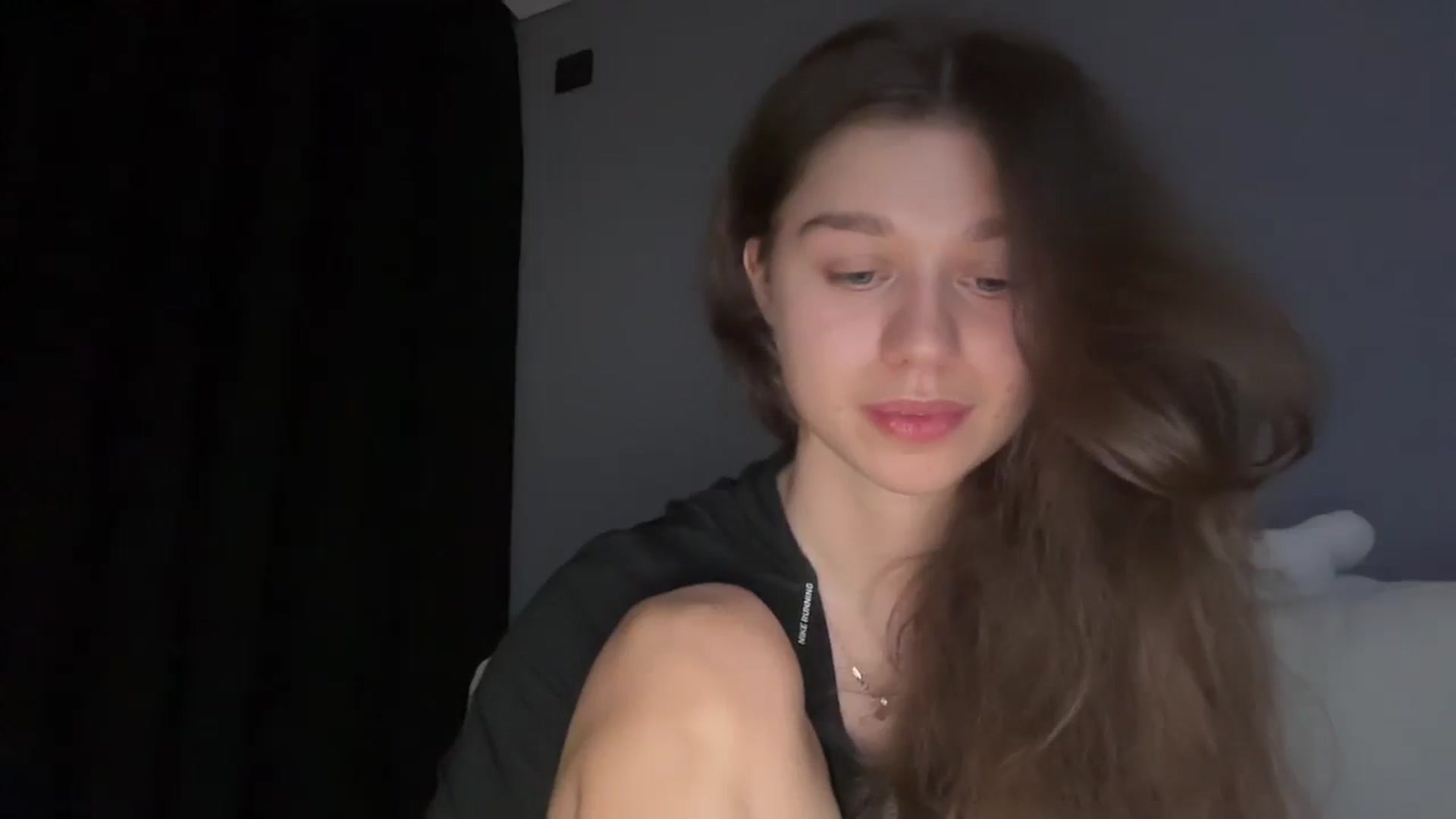 Gallery image thumbnail from JewelReigns's myfreecams stream on, 02/19/2026, 19:42 image 18 of 20
