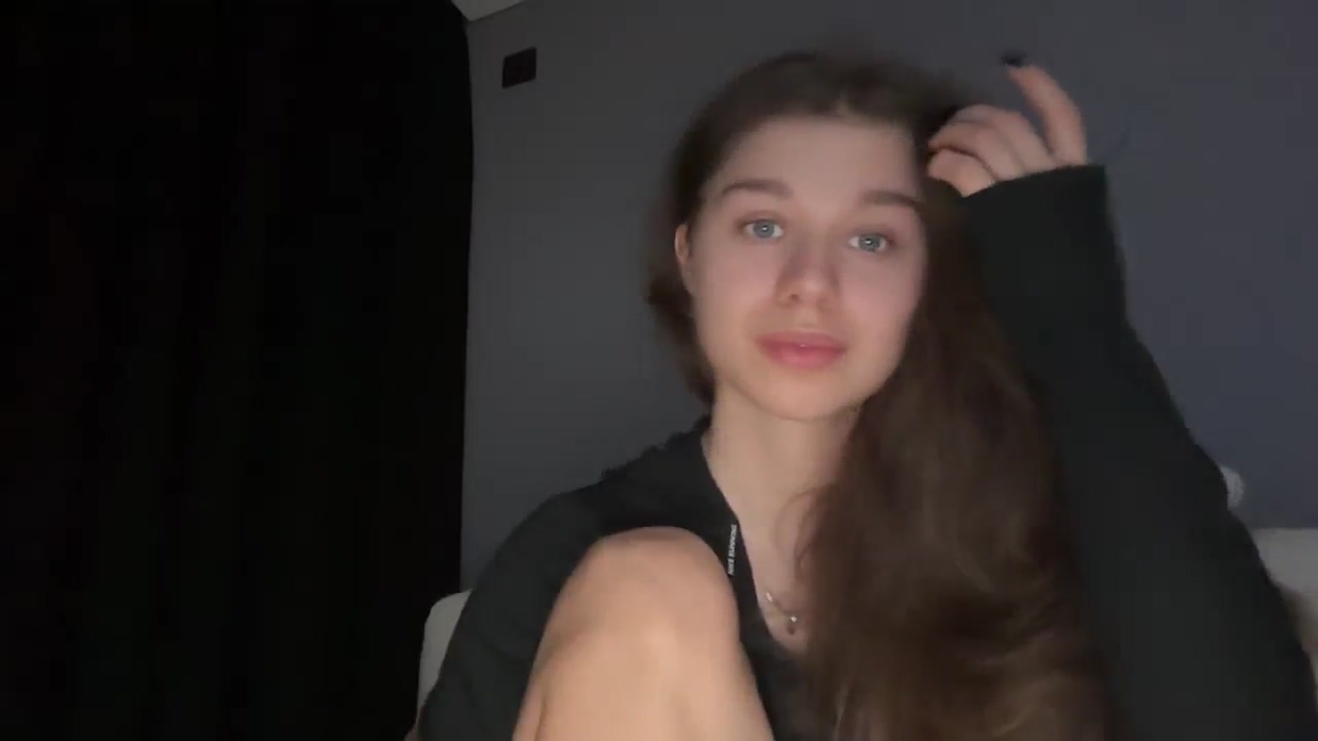 Gallery image thumbnail from JewelReigns's myfreecams stream on, 02/19/2026, 19:42 image 14 of 20