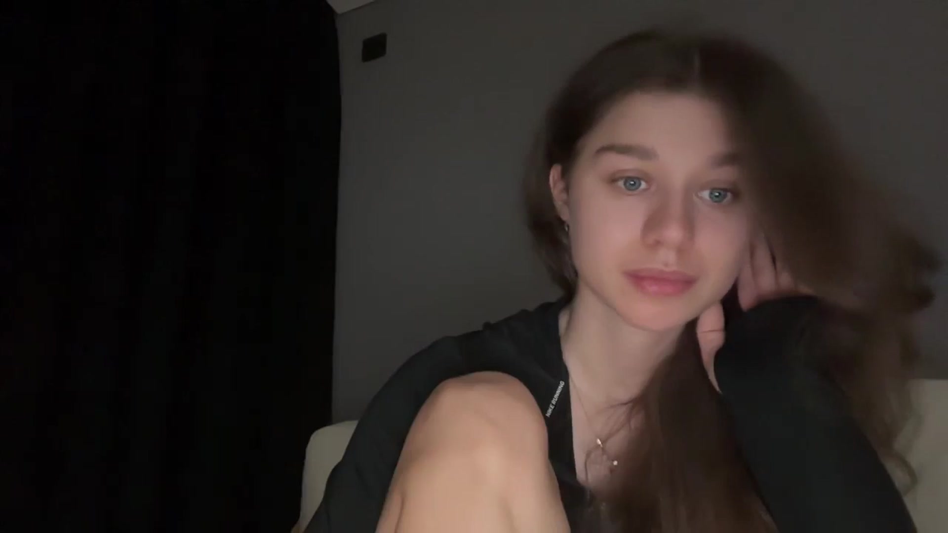 Gallery image thumbnail from JewelReigns's myfreecams stream on, 02/19/2026, 19:42 image 11 of 20