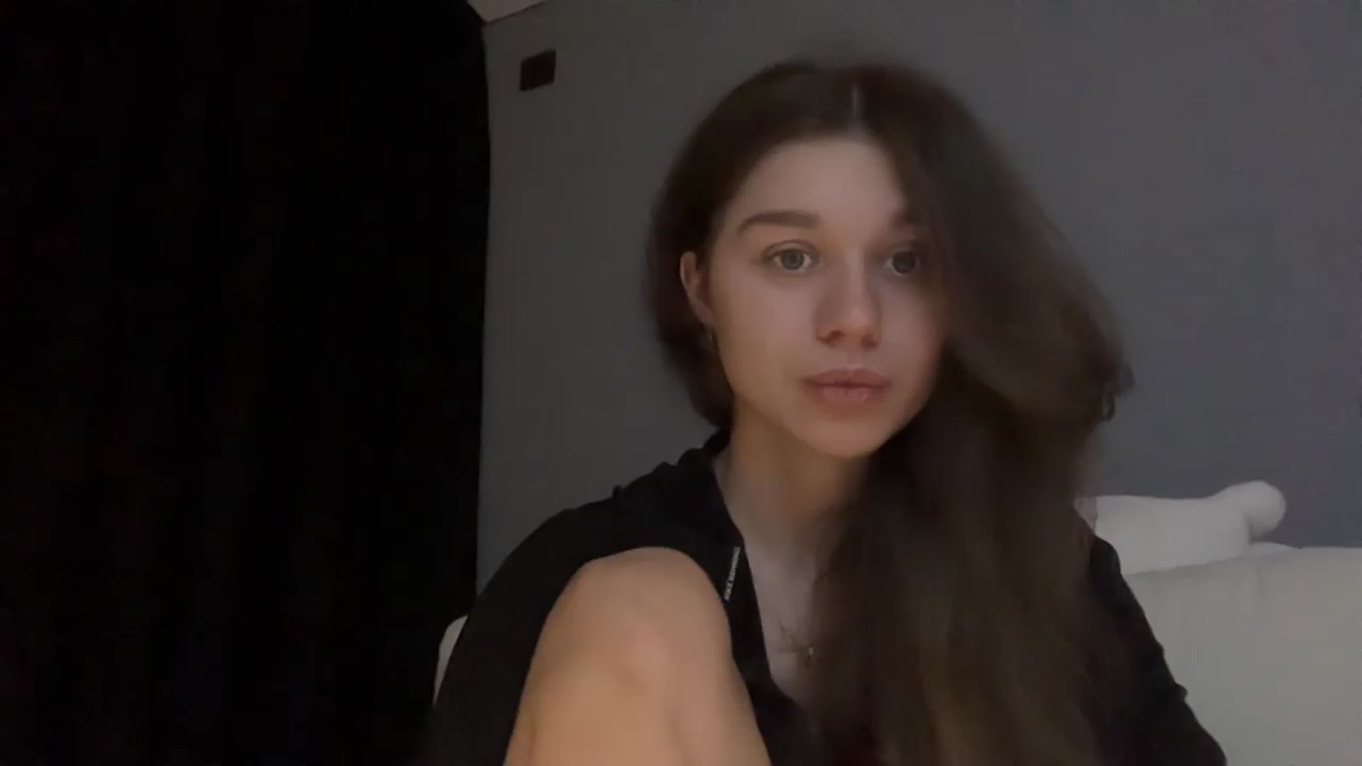 Gallery image thumbnail from JewelReigns's myfreecams stream on, 02/19/2026, 19:42 image 12 of 20