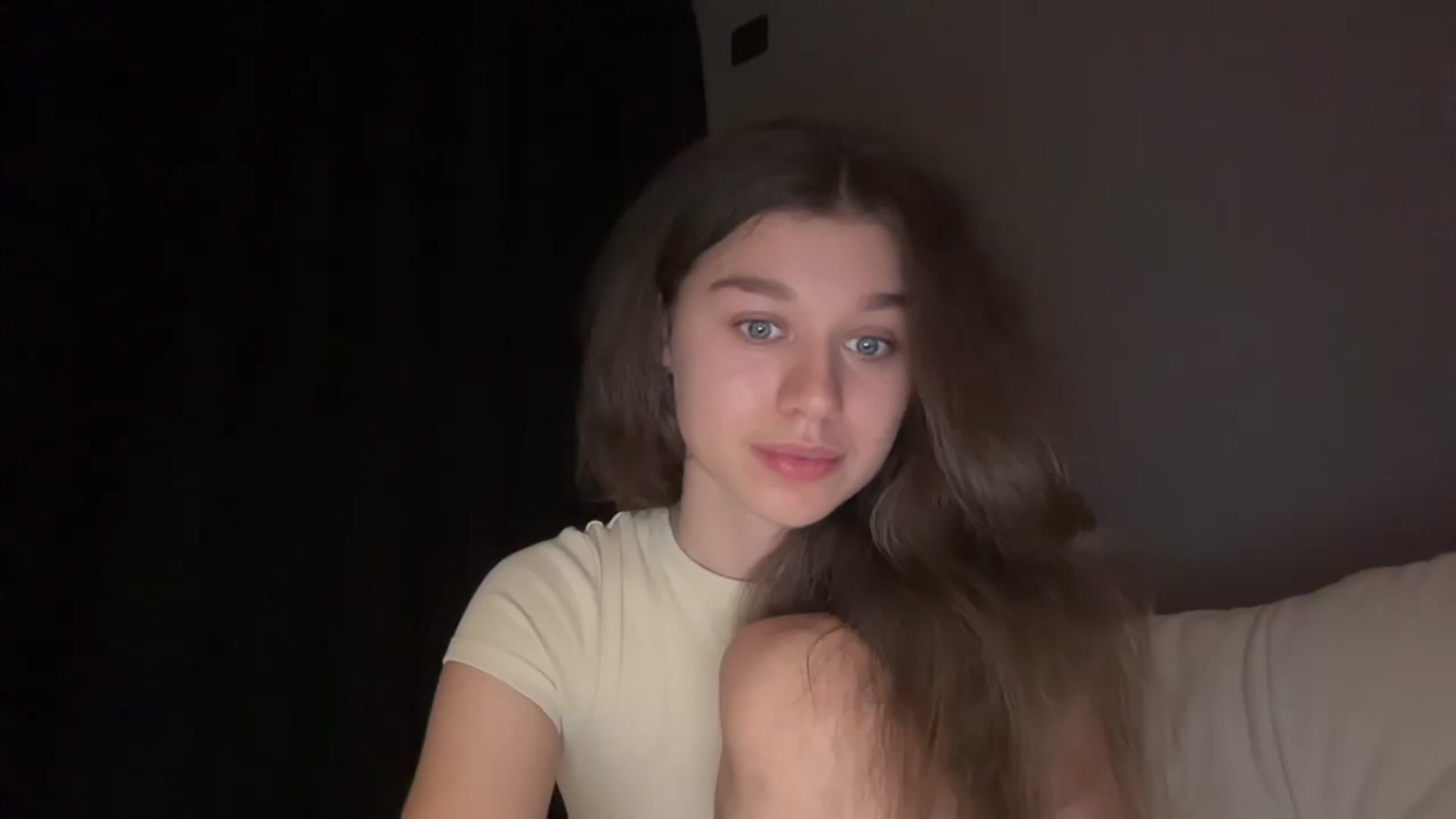 Gallery image thumbnail from JewelReigns's myfreecams stream on, 02/25/2026, 20:17 image 1 of 20