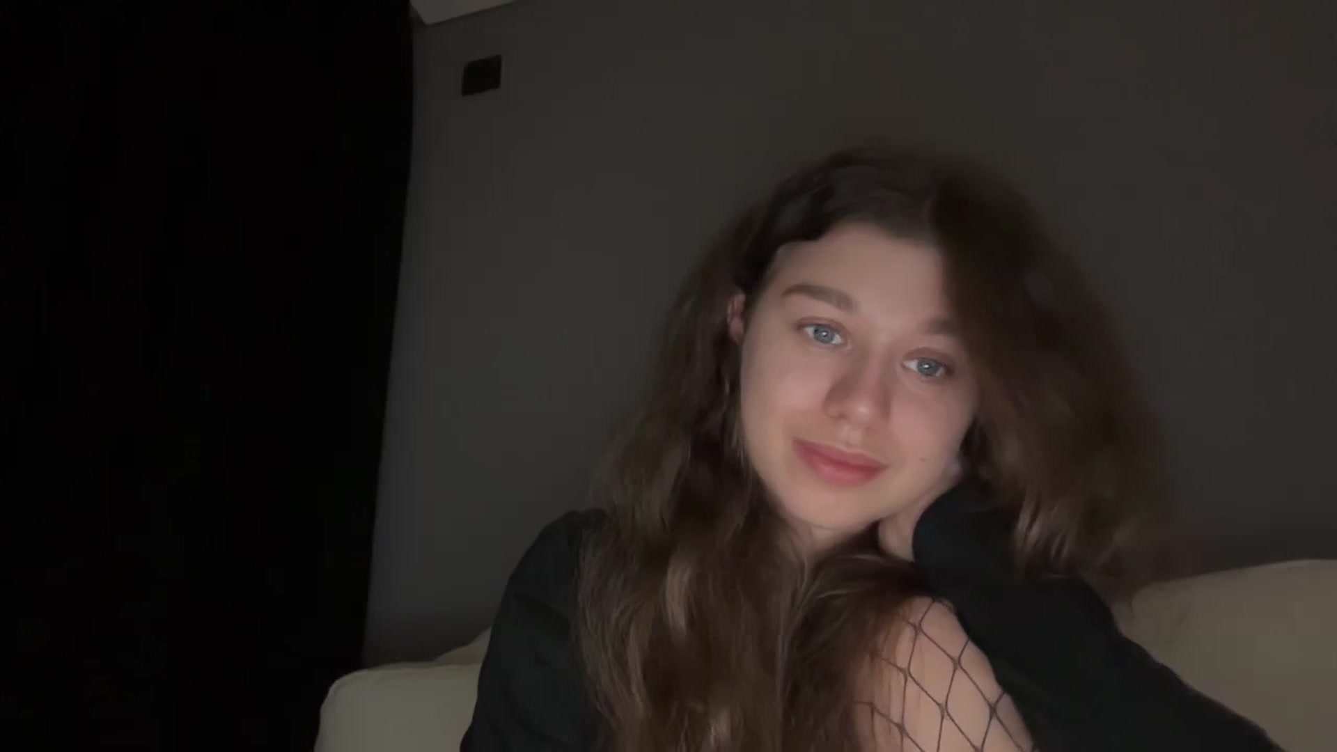 Gallery image thumbnail from JewelReigns's myfreecams stream on, 03/02/2026, 21:56 image 9 of 20