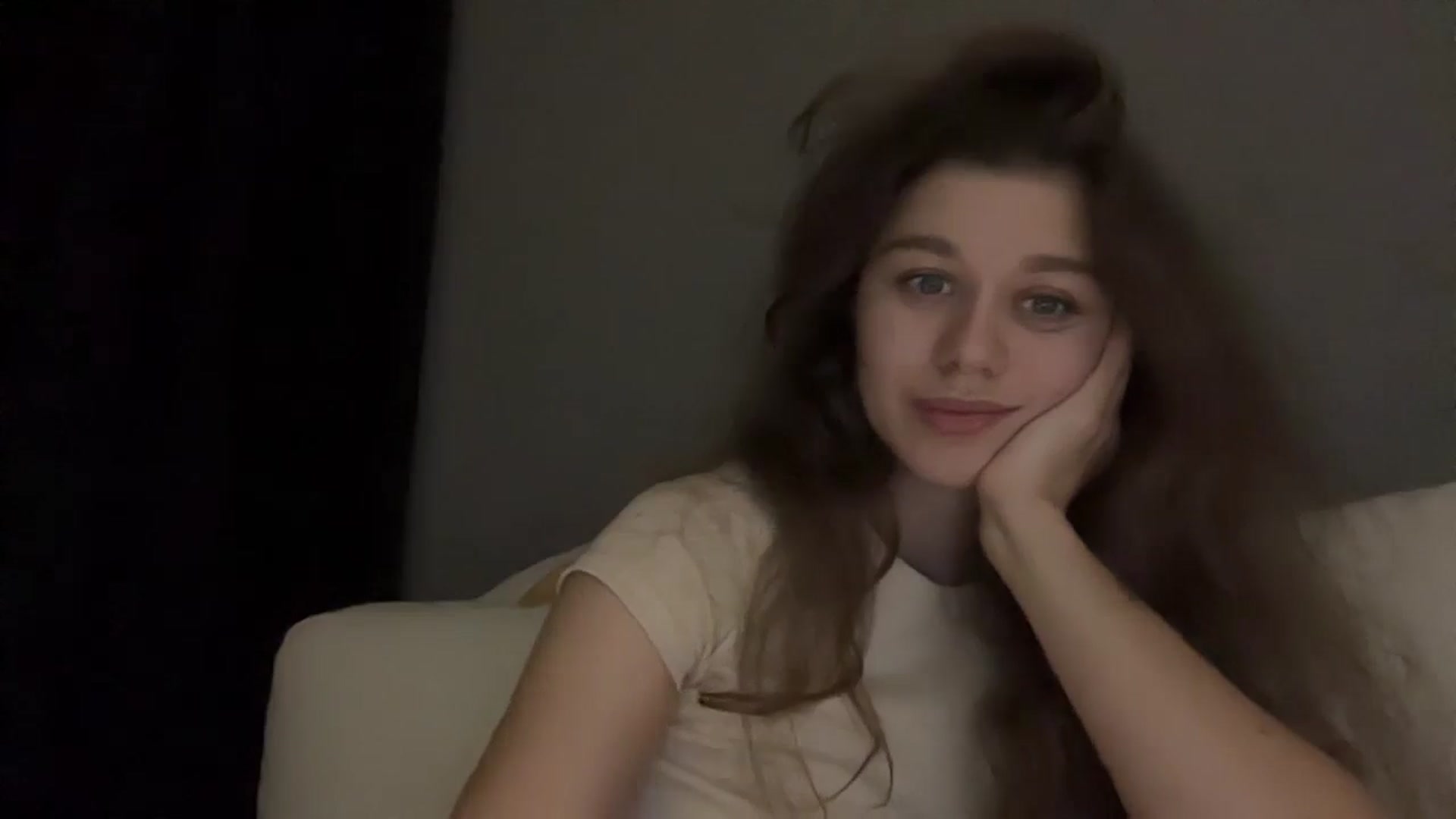 Gallery image thumbnail from JewelReigns's myfreecams stream on, 03/03/2026, 21:45 image 10 of 20