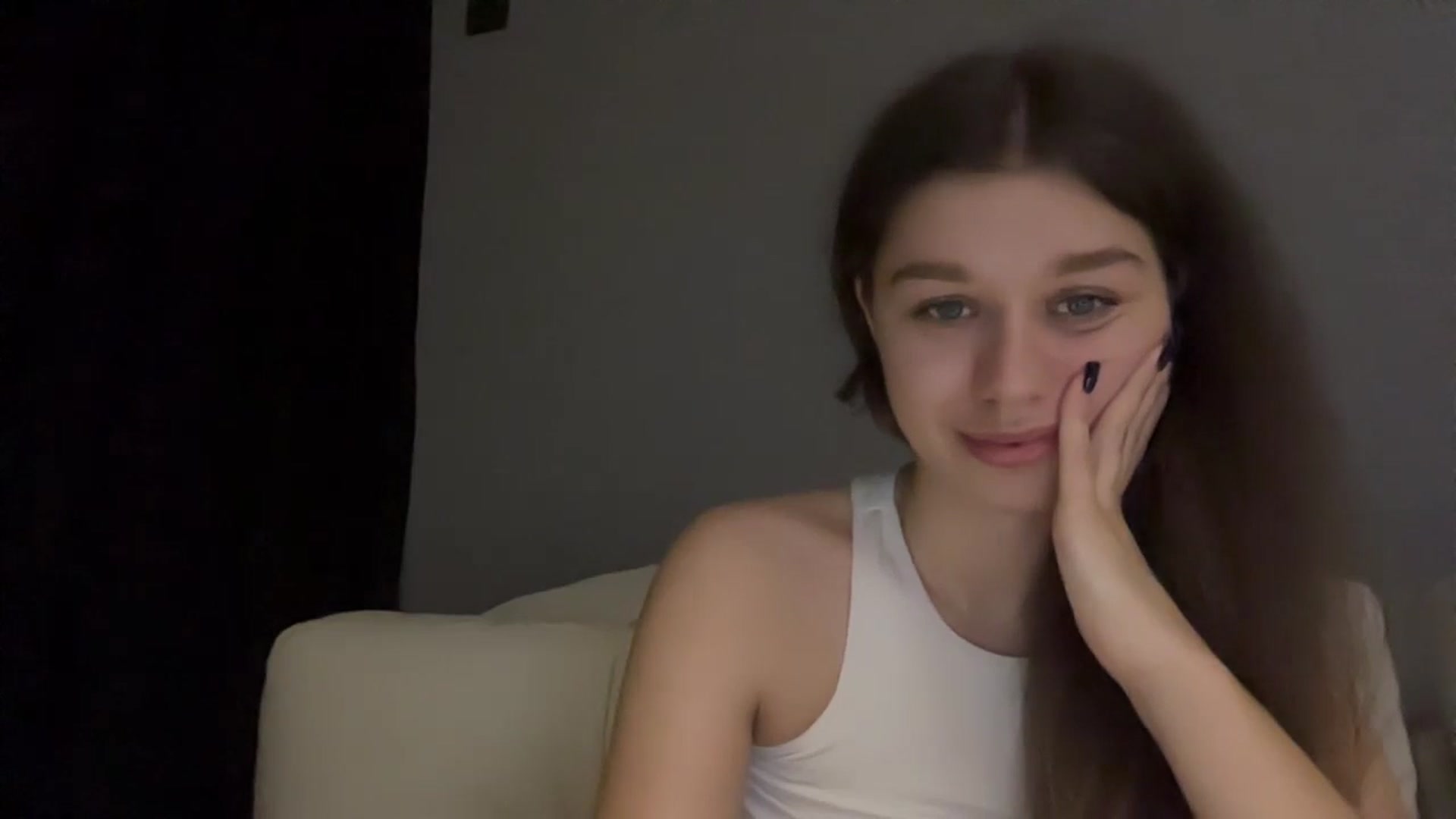Gallery image thumbnail from JewelReigns's myfreecams stream on, 03/06/2026, 19:53 image 3 of 20