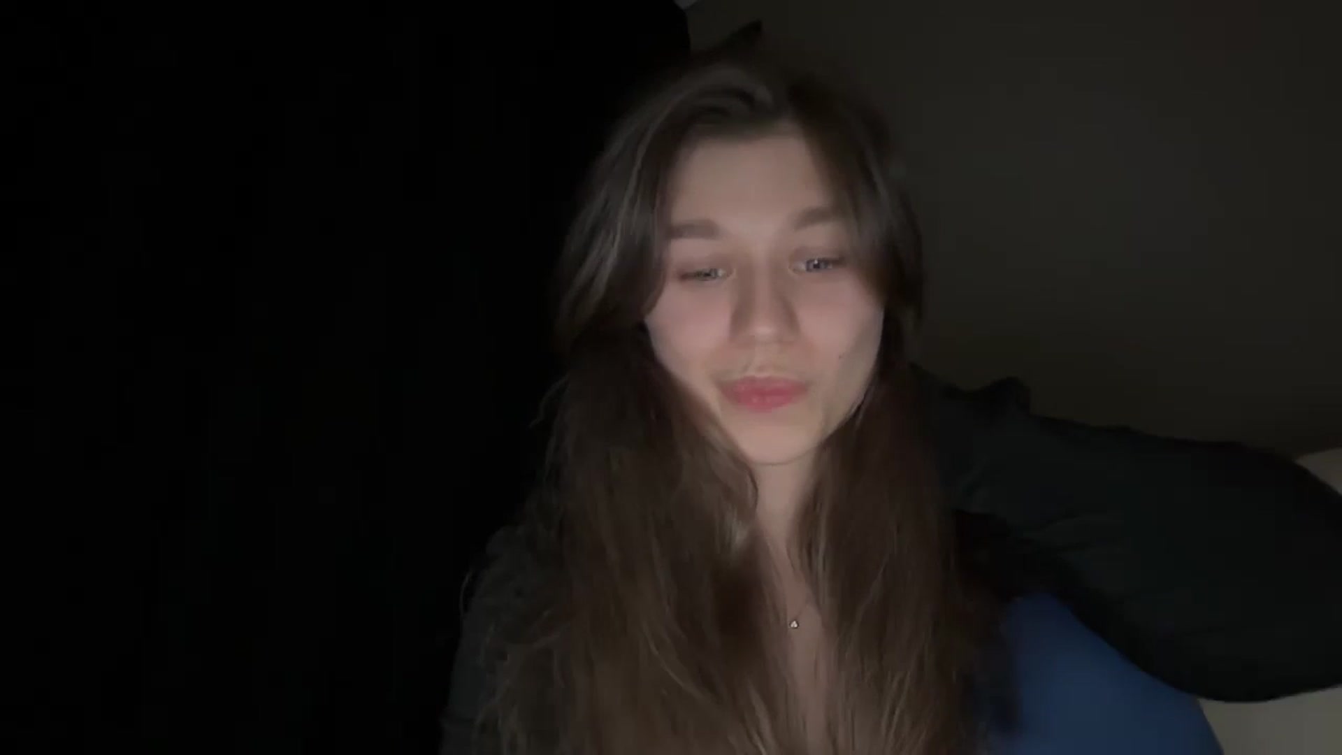 Gallery image thumbnail from JewelReigns's myfreecams stream on, 03/10/2026, 21:09 image 4 of 20