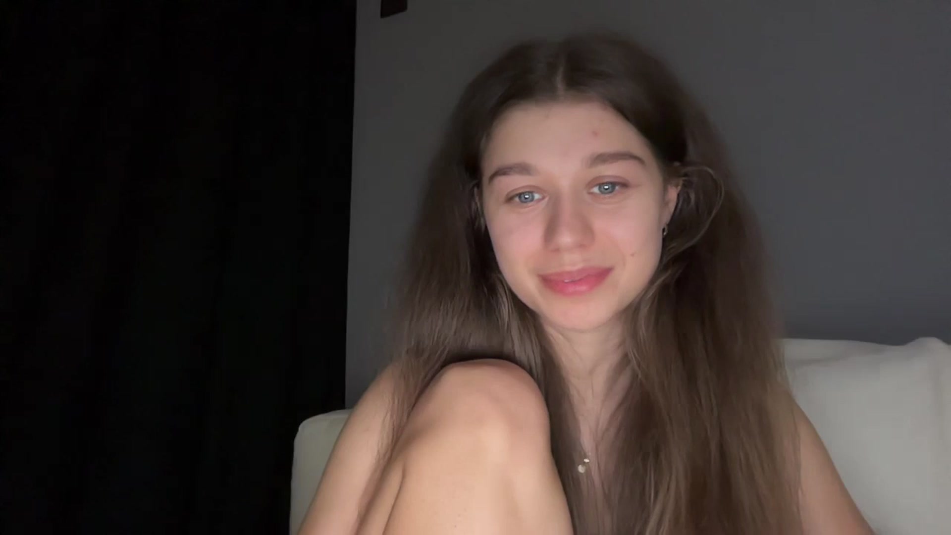 Gallery image thumbnail from JewelReigns's myfreecams stream on, 03/14/2026, 22:02 image 12 of 20