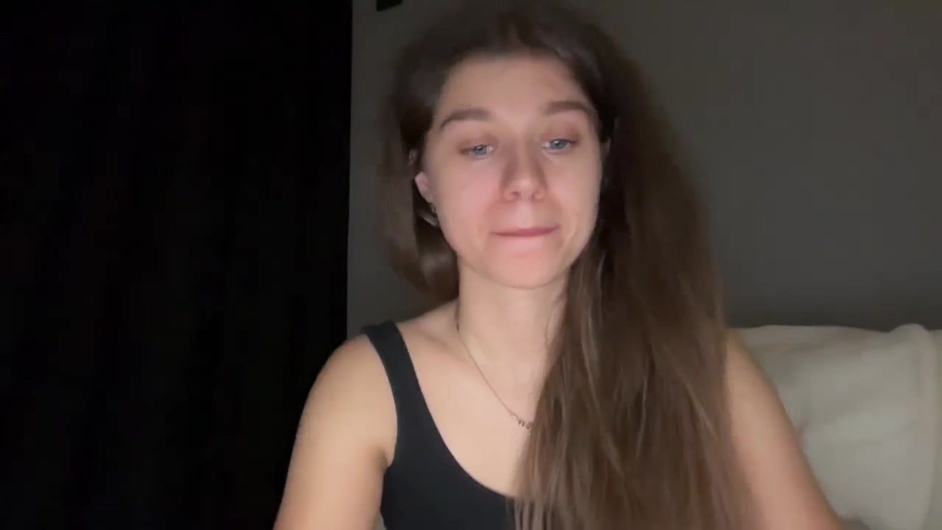 Gallery image thumbnail from JewelReigns's myfreecams stream on, 03/14/2026, 22:28 image 9 of 20