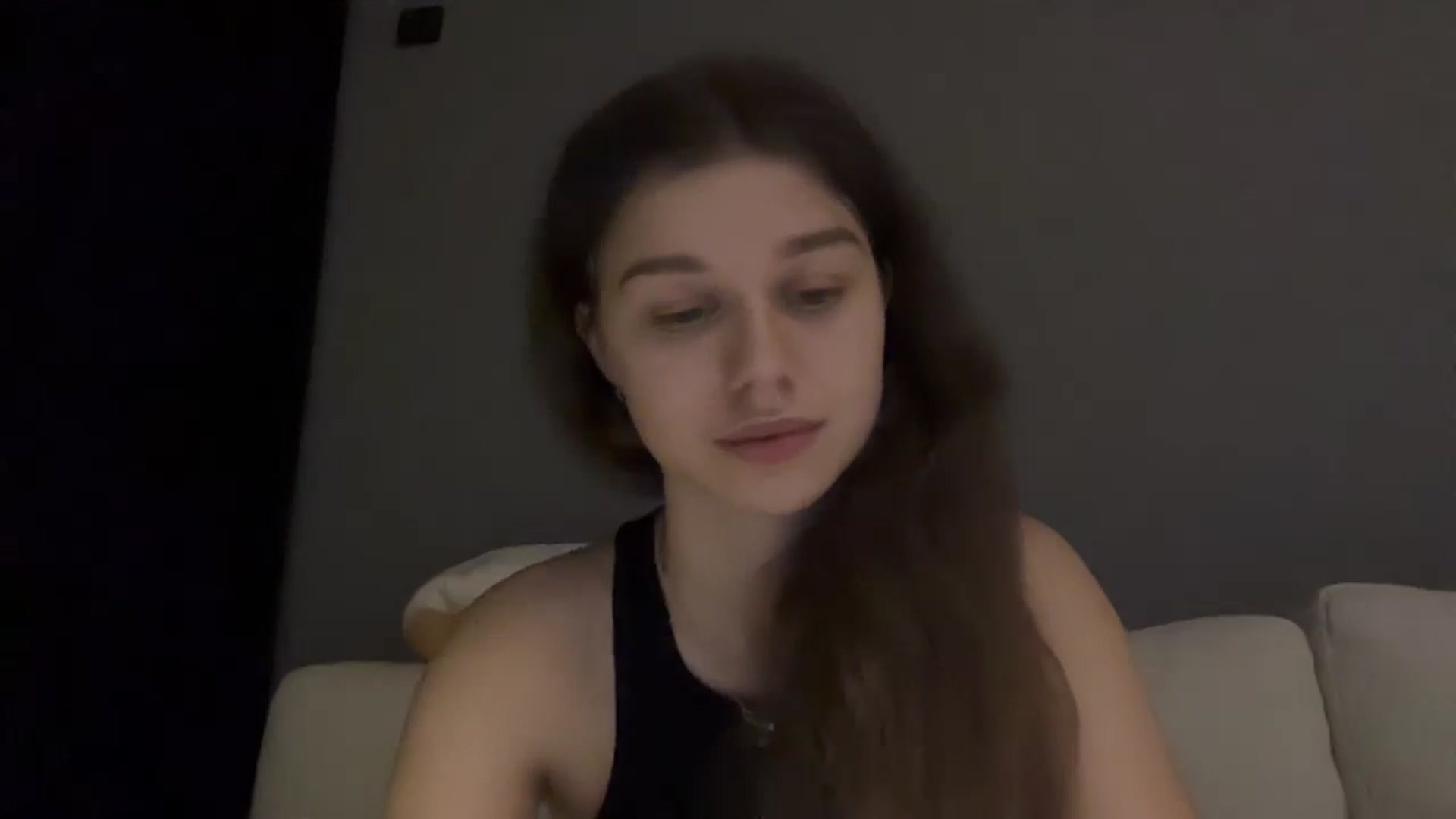 Gallery image thumbnail from JewelReigns's myfreecams stream on, 03/19/2026, 20:34 image 7 of 20