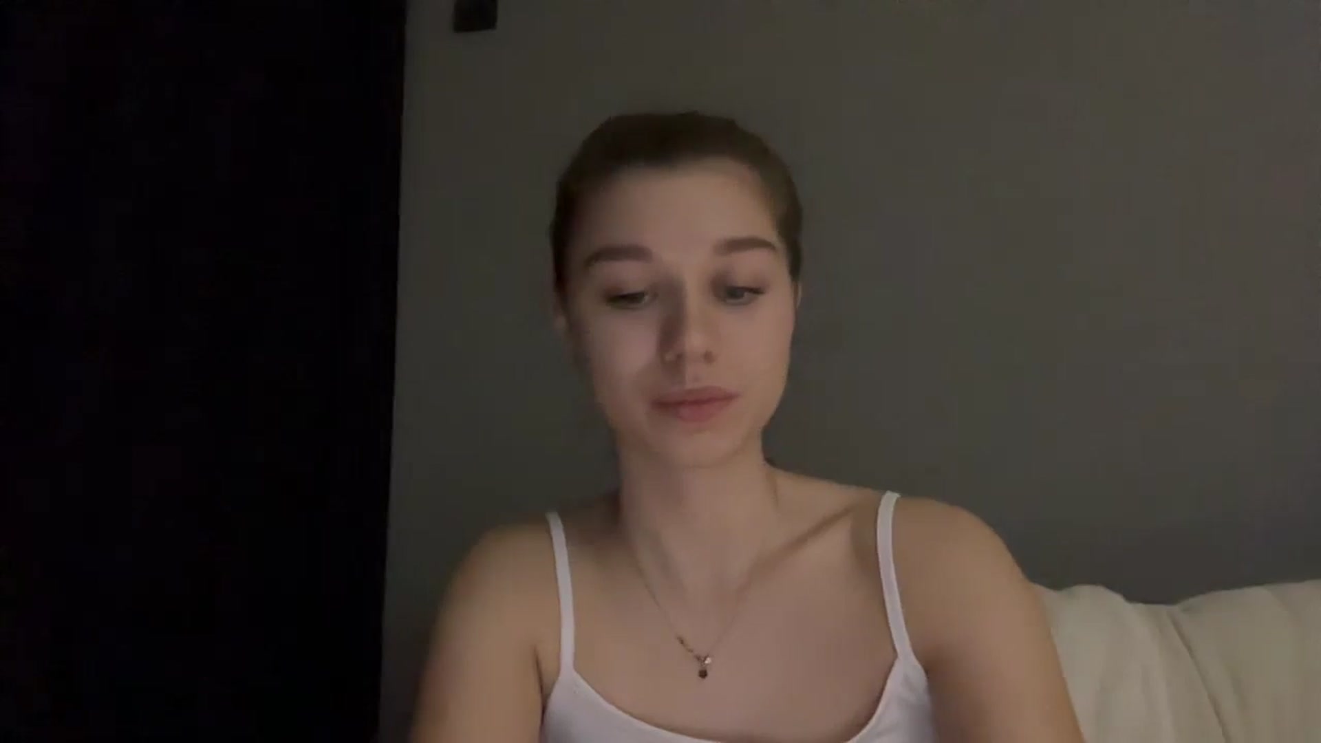Gallery image thumbnail from JewelReigns's myfreecams stream on, 03/22/2026, 22:14 image 9 of 20