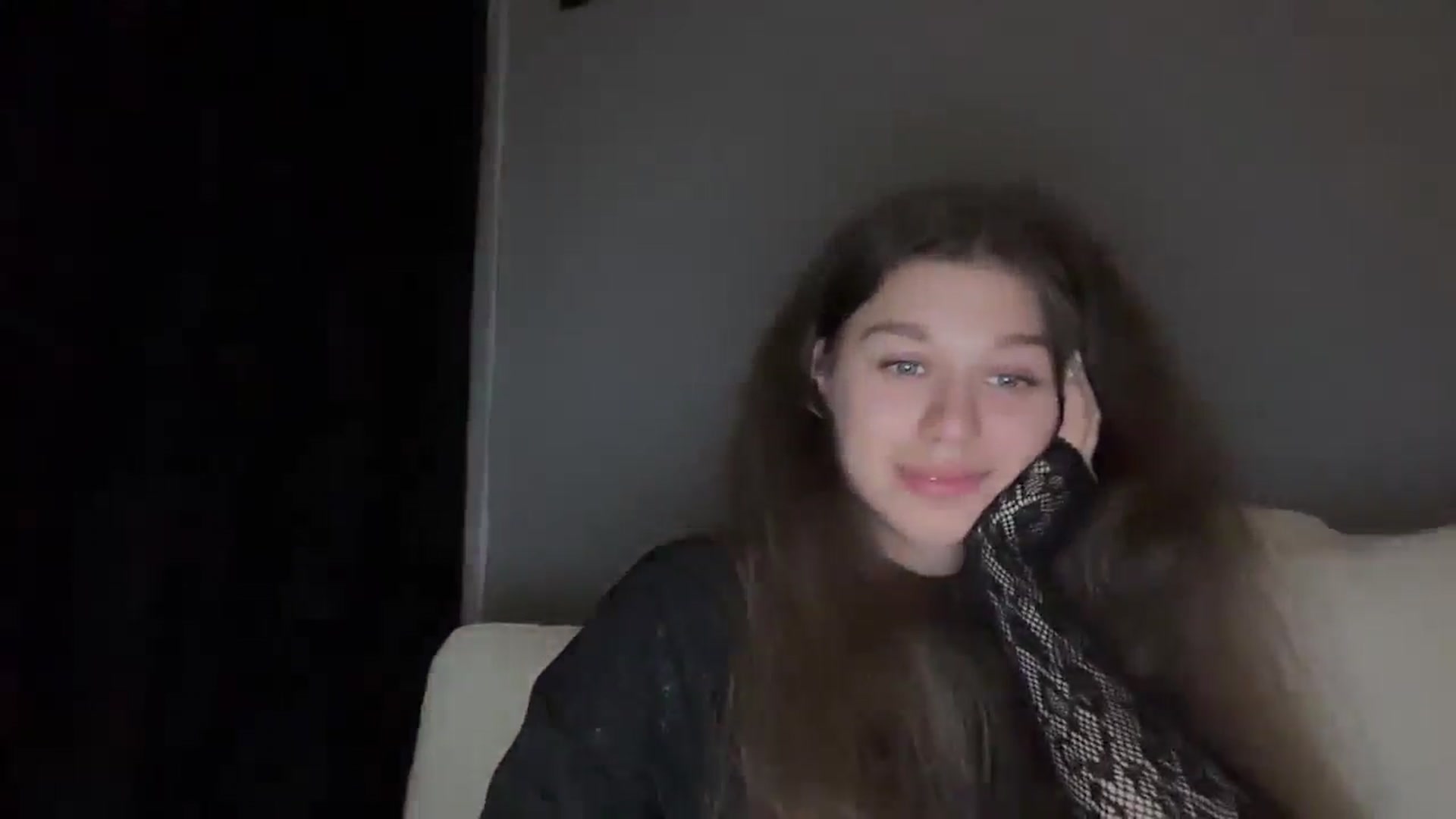 Gallery image thumbnail from JewelReigns's myfreecams stream on, 04/04/2026, 20:58 image 8 of 20