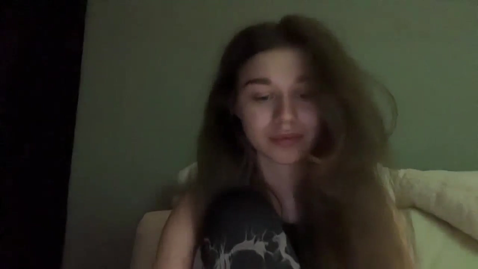 Gallery image thumbnail from JewelReigns's myfreecams stream on, 04/13/2026, 22:50 image 13 of 20