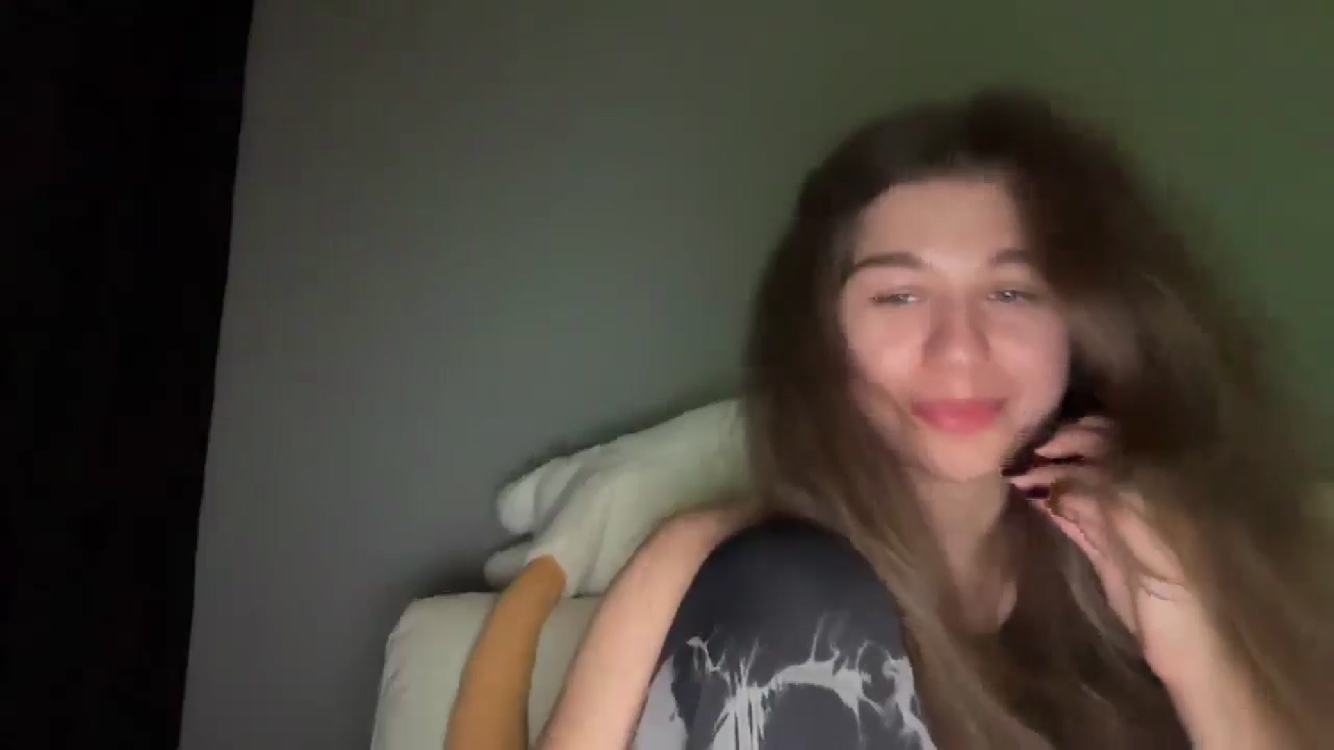 Gallery image thumbnail from JewelReigns's myfreecams stream on, 04/13/2026, 22:50 image 20 of 20
