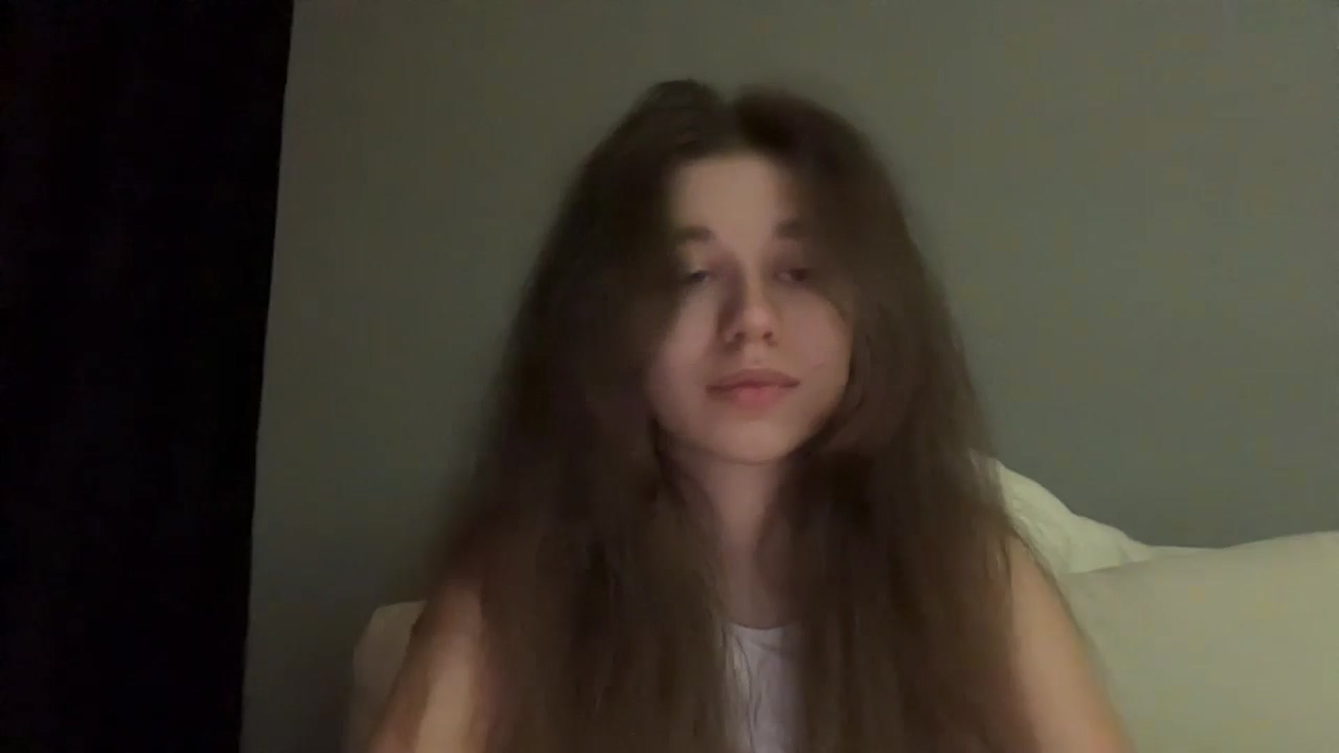 Gallery image thumbnail from JewelReigns's myfreecams stream on, 04/21/2026, 23:12 image 3 of 20