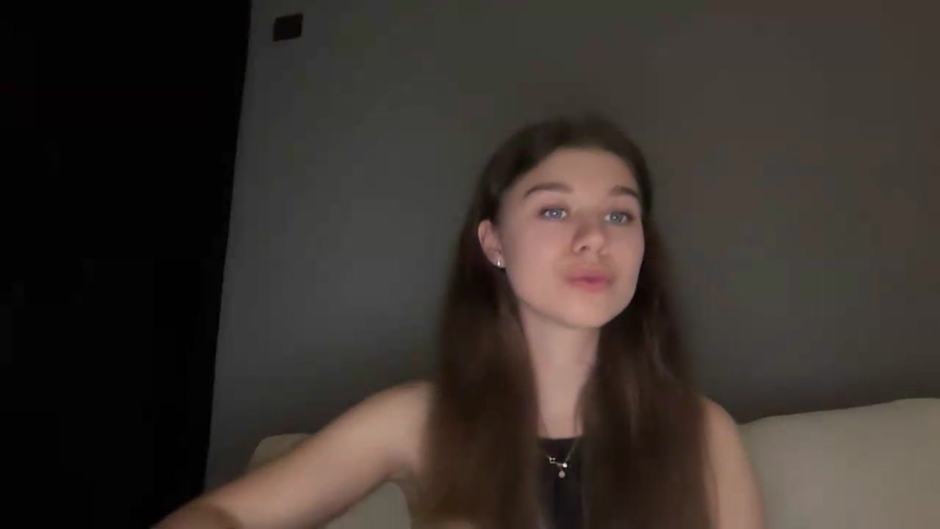 Gallery image thumbnail from JewelReigns's myfreecams stream on, 05/12/2026, 22:55 image 5 of 20
