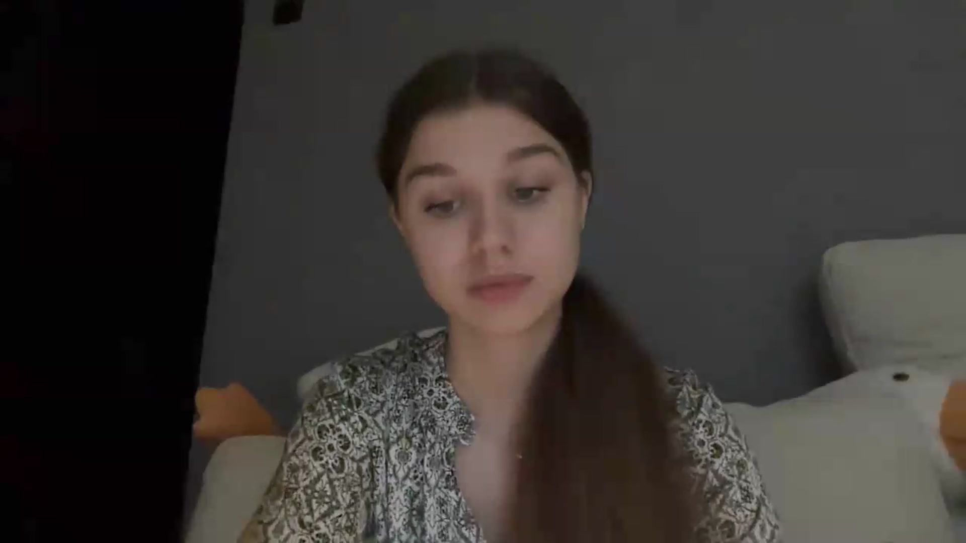 Gallery image thumbnail from JewelReigns's myfreecams stream on, 05/20/2026, 23:08 image 10 of 20