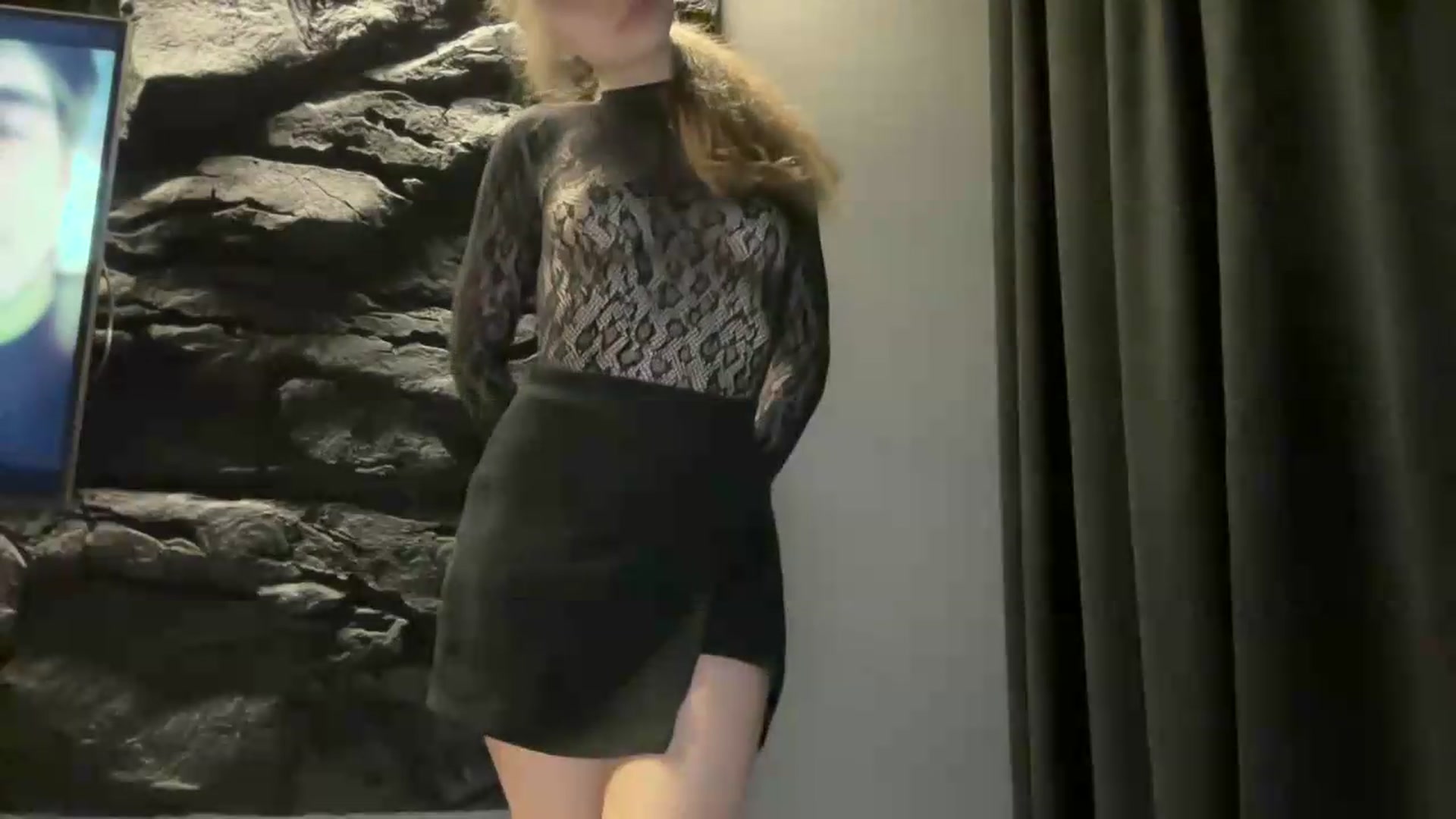 Gallery image thumbnail from JewelReigns's myfreecams stream on, 05/26/2026, 22:30 image 5 of 20