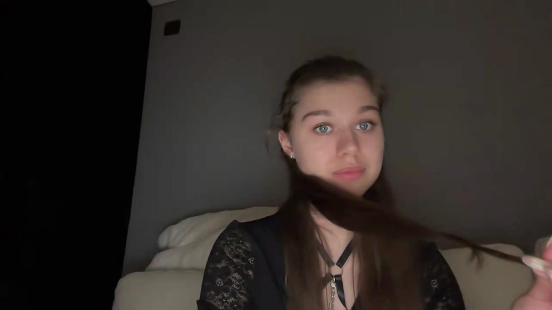 Gallery image thumbnail from JewelReigns's myfreecams stream on, 06/15/2026, 20:59 image 3 of 20