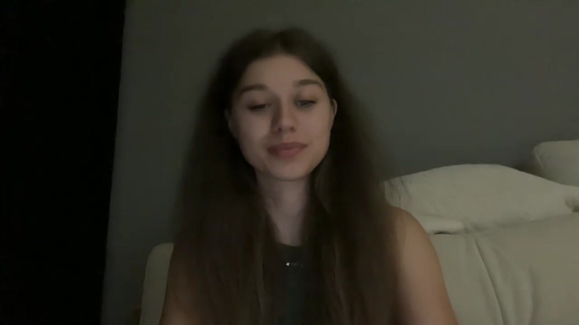 Gallery image thumbnail from JewelReigns's myfreecams stream on, 06/18/2026, 23:57 image 16 of 20