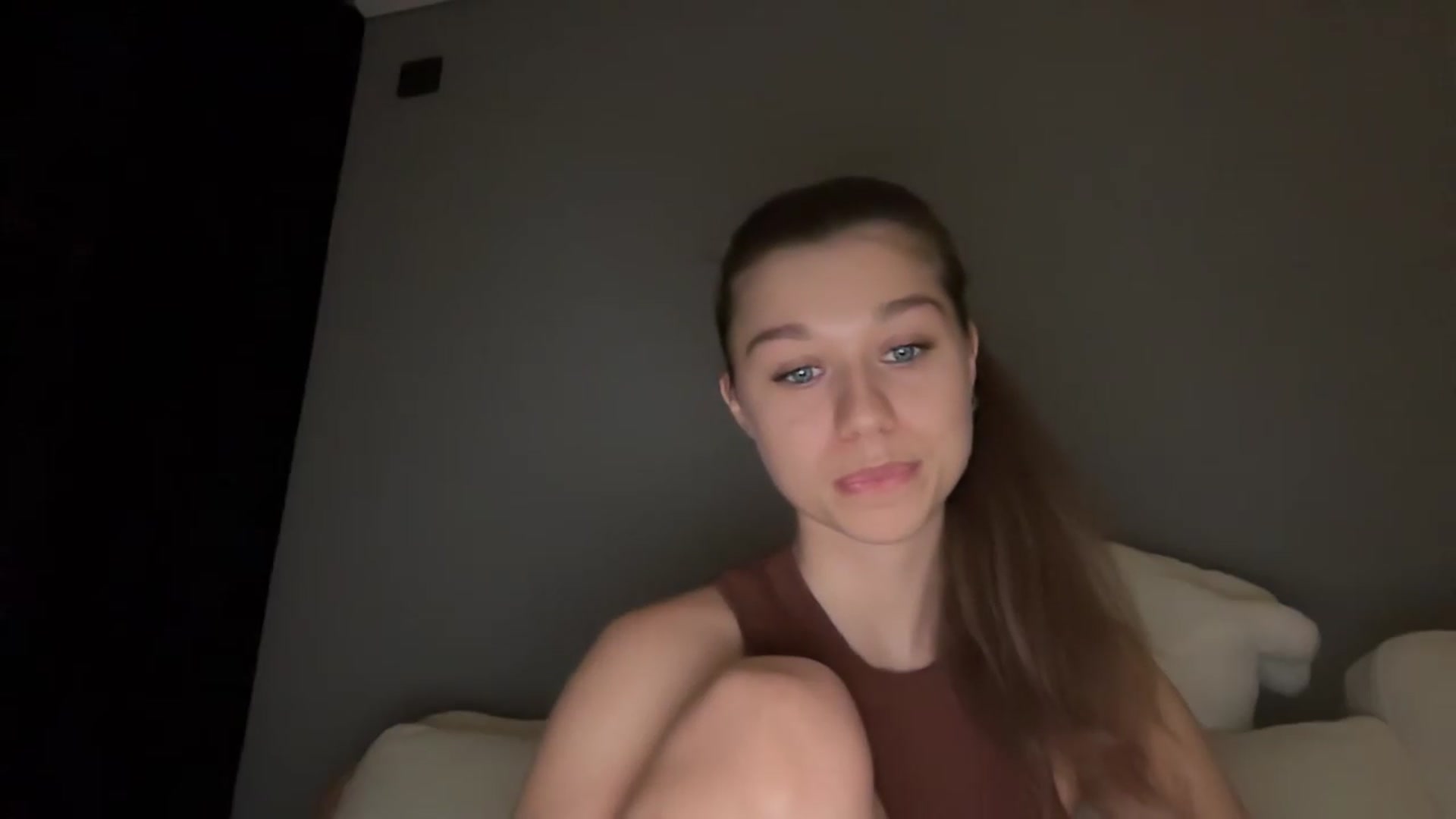 Gallery image thumbnail from JewelReigns's myfreecams stream on, 06/21/2026, 21:20 image 8 of 20