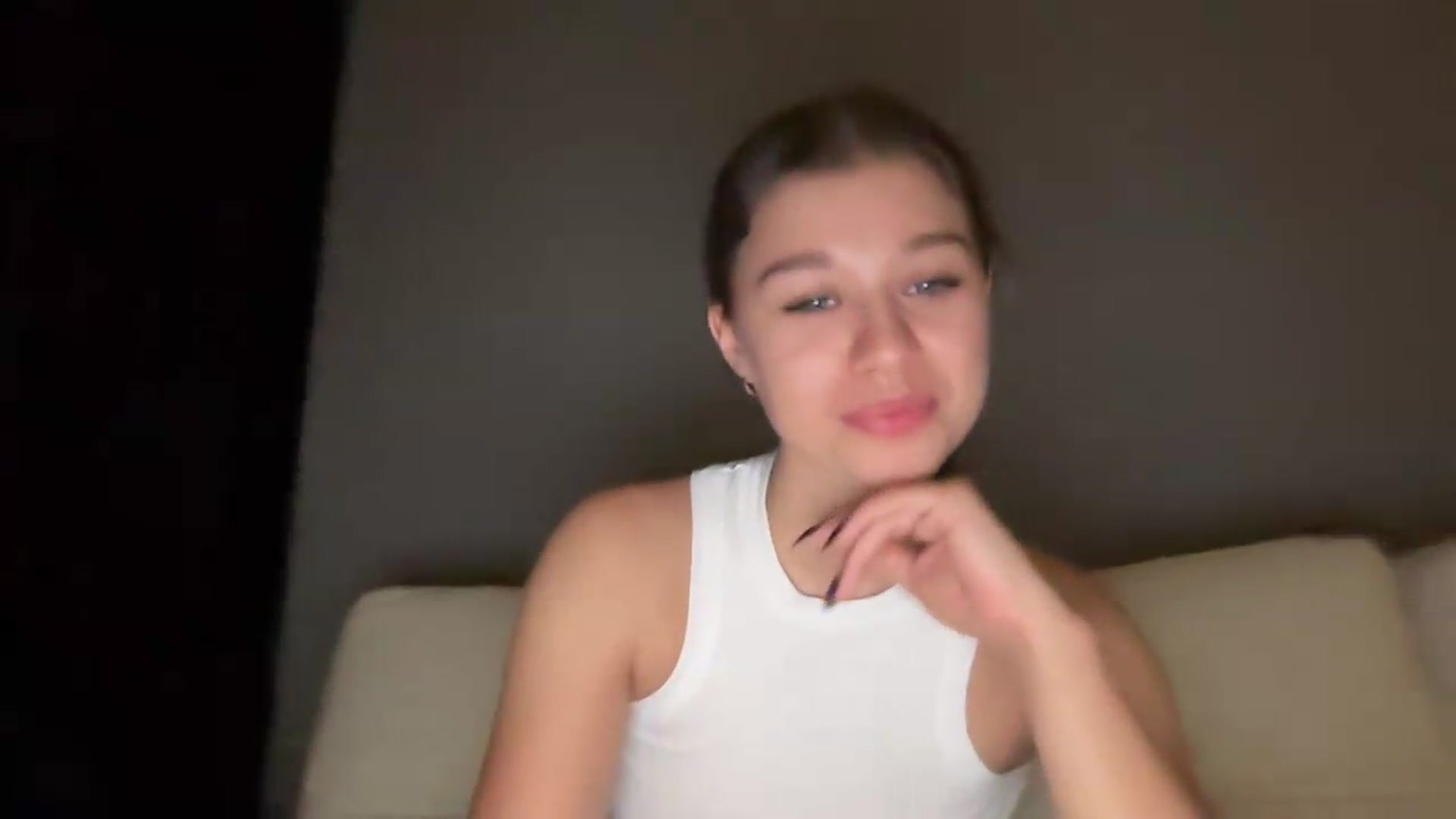 Gallery image thumbnail from JewelReigns's myfreecams stream on, 06/28/2026, 22:48 image 19 of 20