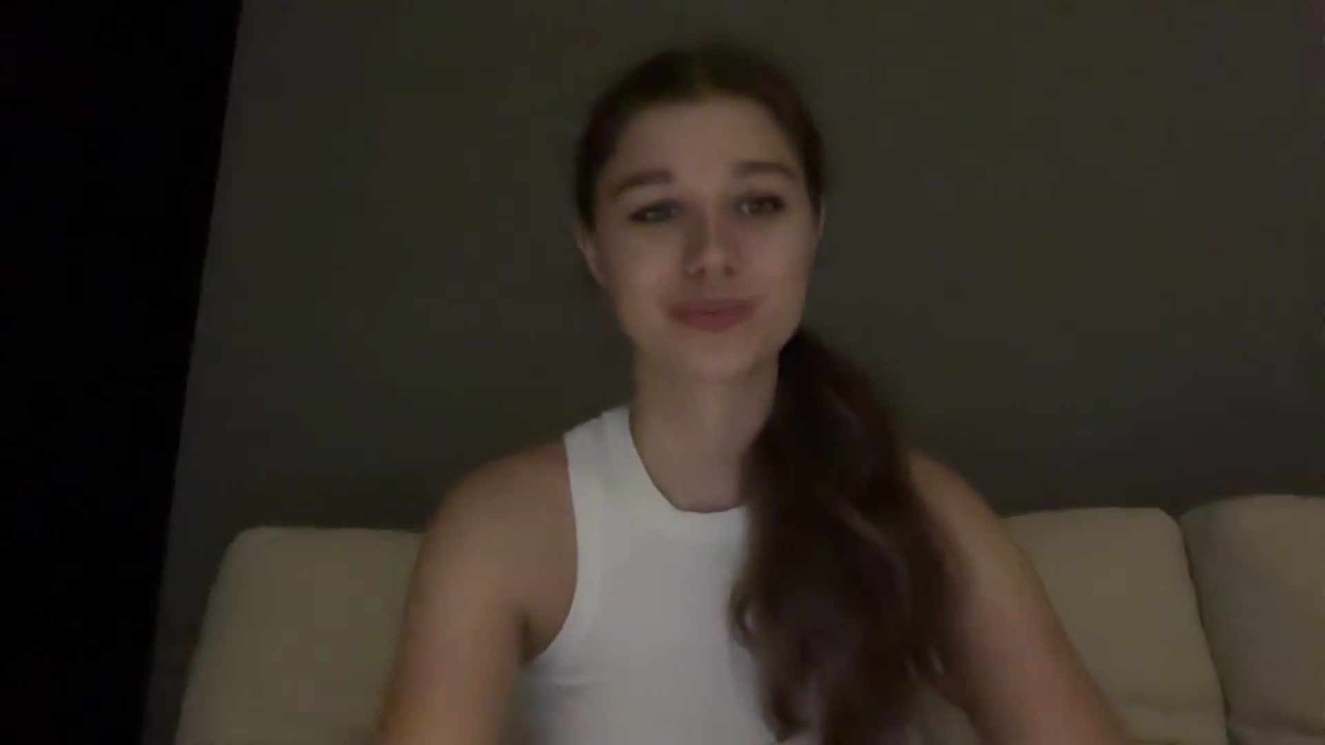 Gallery image thumbnail from JewelReigns's myfreecams stream on, 06/28/2026, 23:28 image 17 of 20