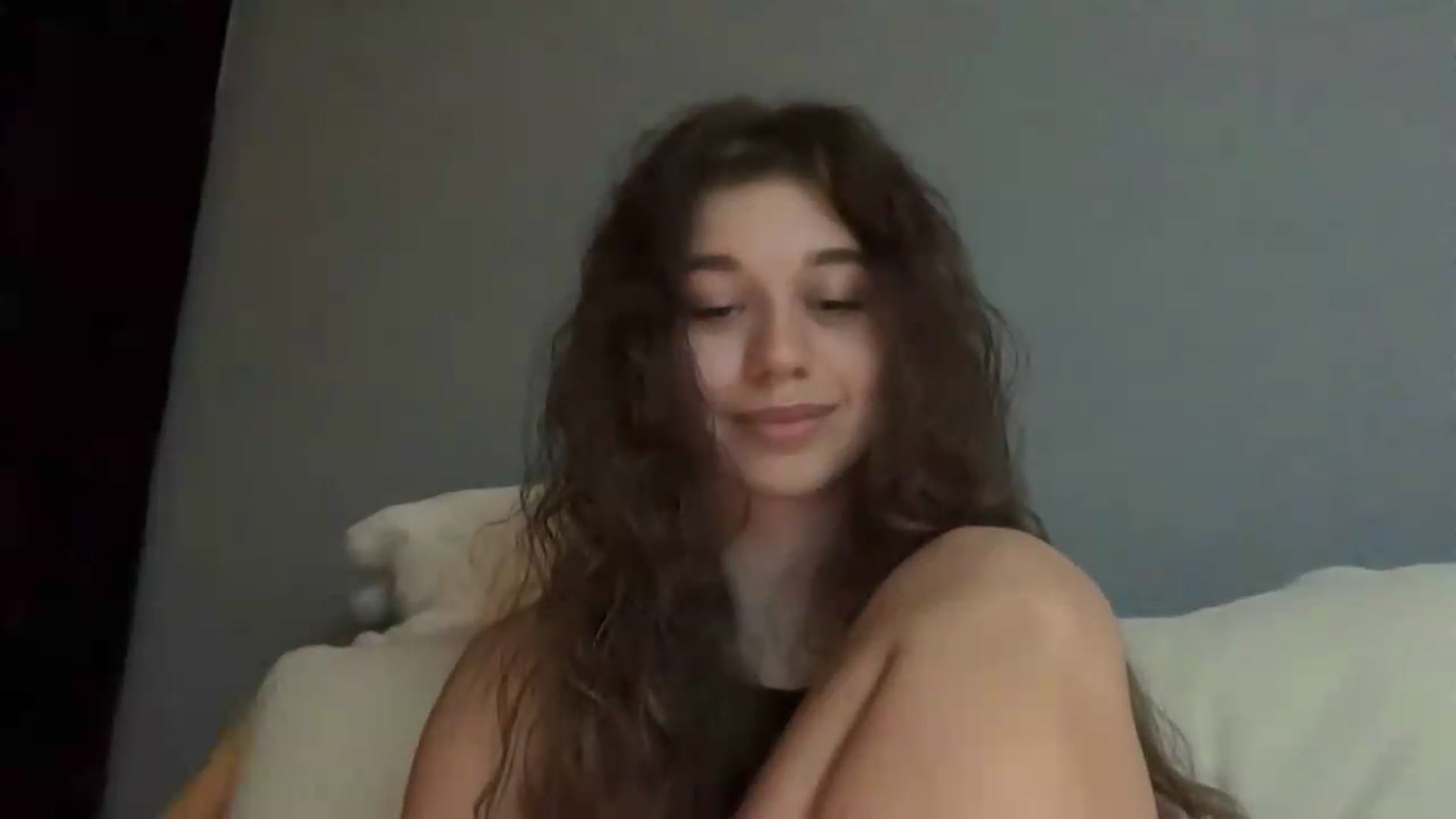 Gallery image thumbnail from JewelReigns's myfreecams stream on, 07/05/2026, 22:52 image 10 of 20