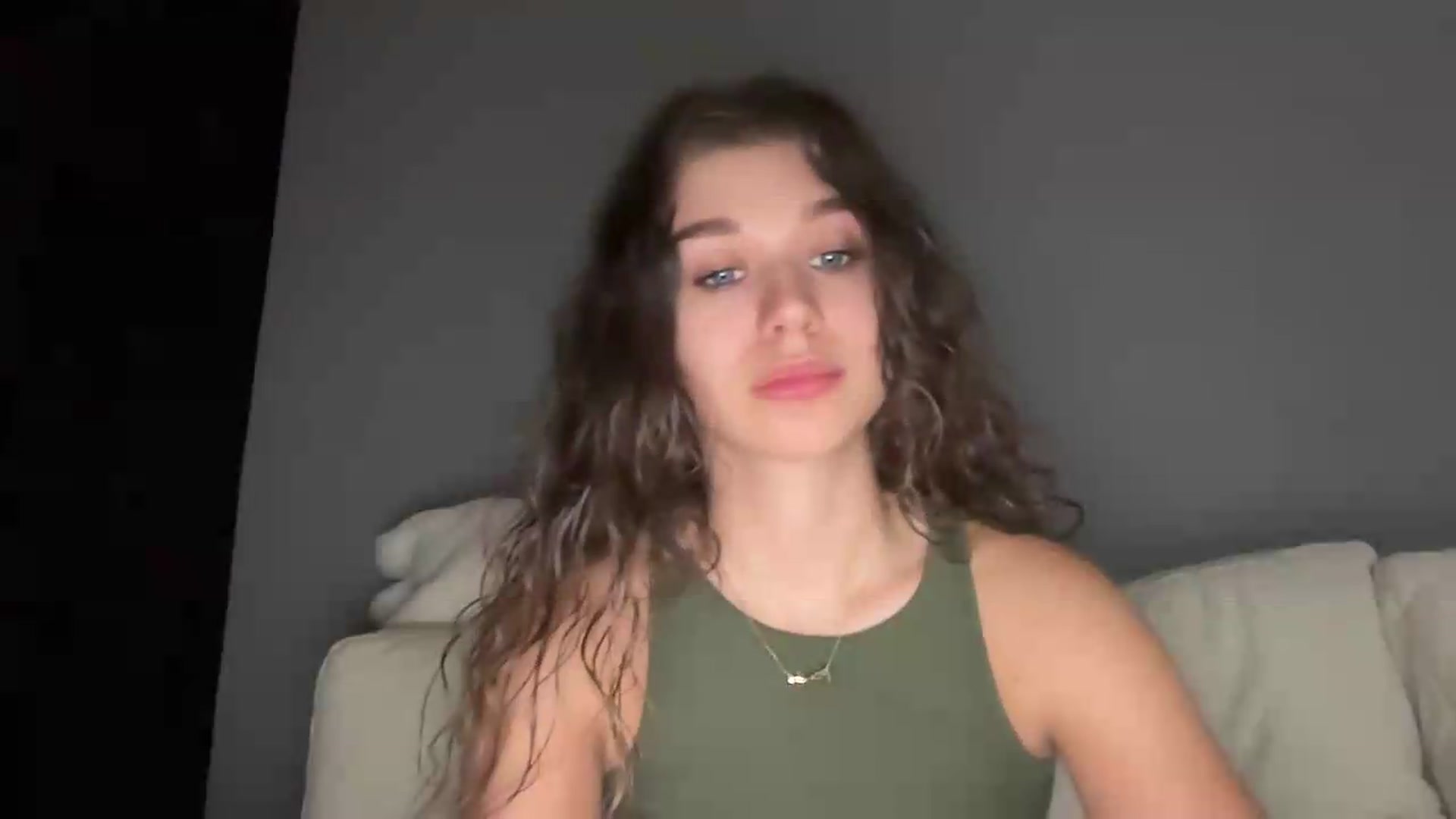 Gallery image thumbnail from JewelReigns's myfreecams stream on, 07/16/2026, 21:17 image 10 of 20