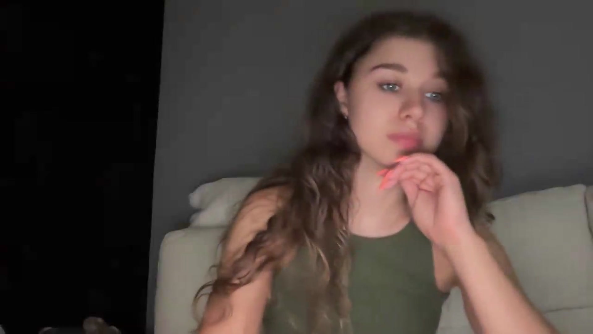 Gallery image thumbnail from JewelReigns's myfreecams stream on, 07/16/2026, 23:02 image 5 of 20