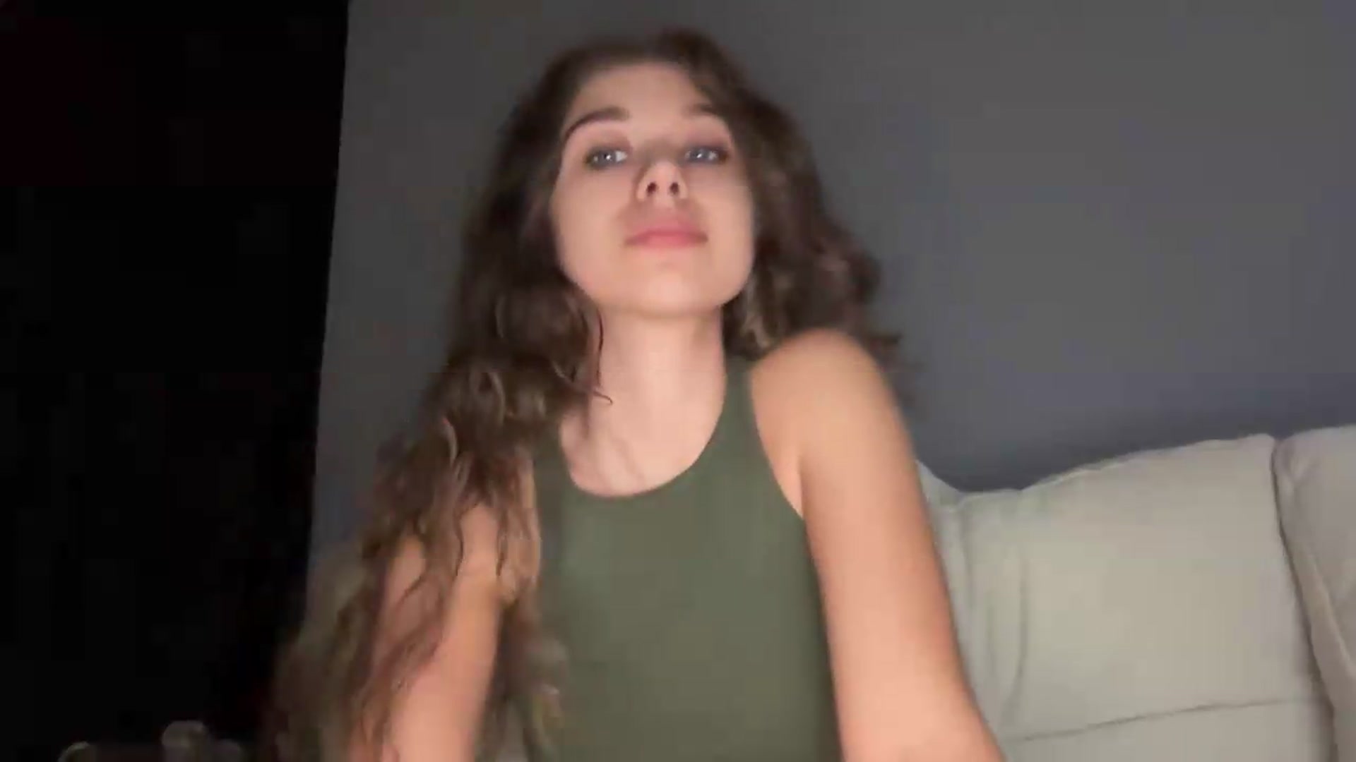 Gallery image thumbnail from JewelReigns's myfreecams stream on, 07/16/2026, 23:02 image 10 of 20