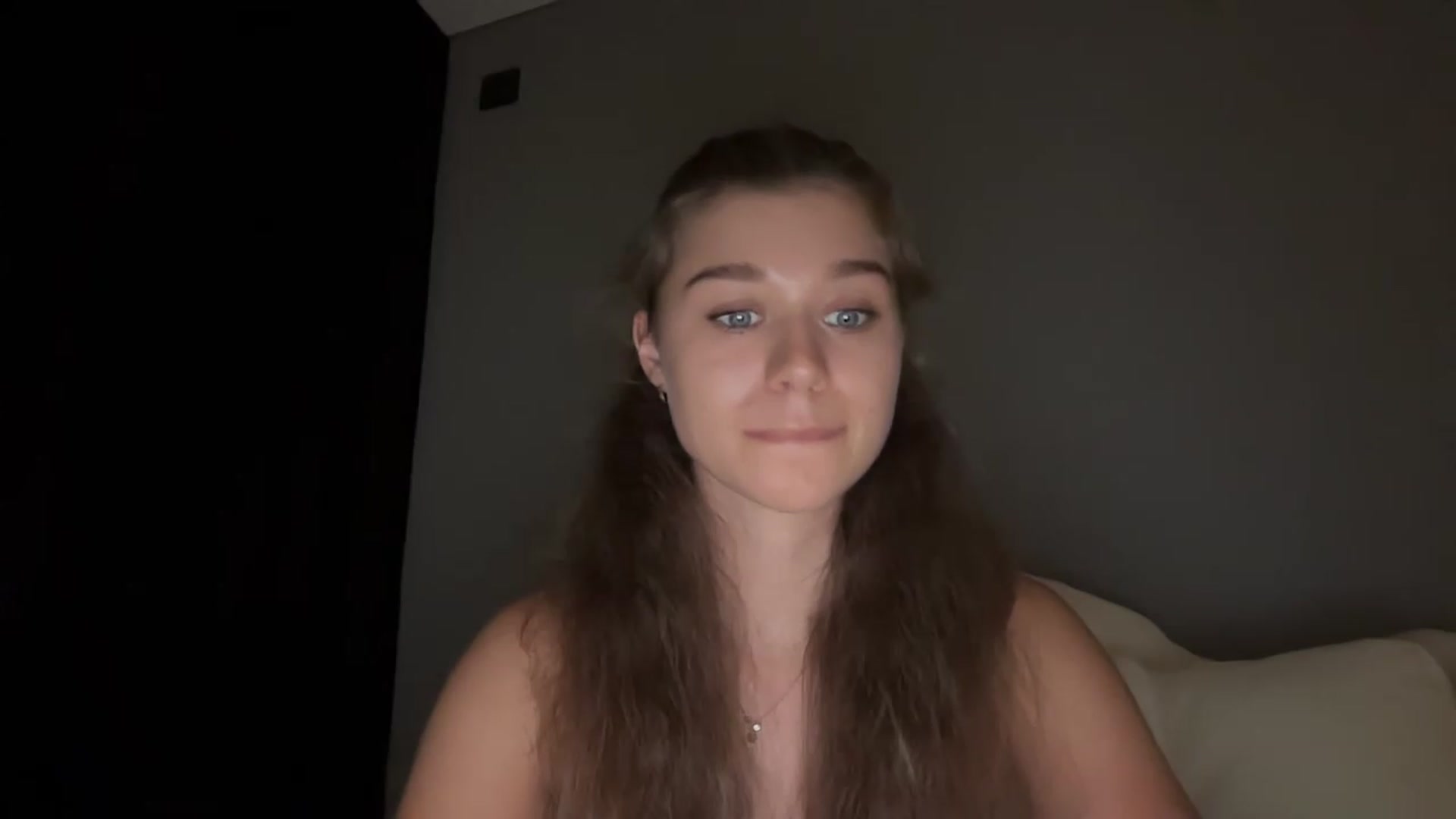 Gallery image thumbnail from JewelReigns's myfreecams stream on, 07/20/2026, 21:10 image 11 of 20
