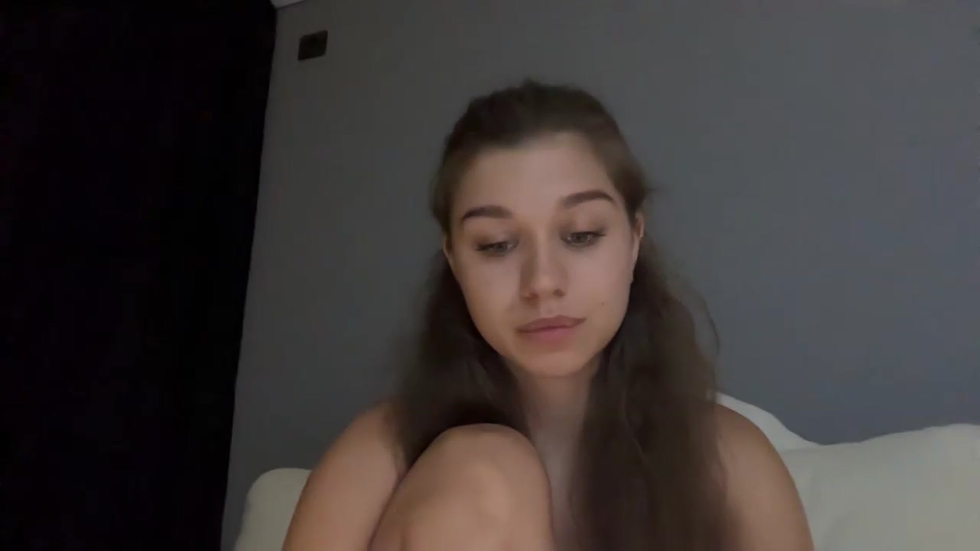 Gallery image thumbnail from JewelReigns's myfreecams stream on, 07/20/2026, 23:24 image 16 of 20
