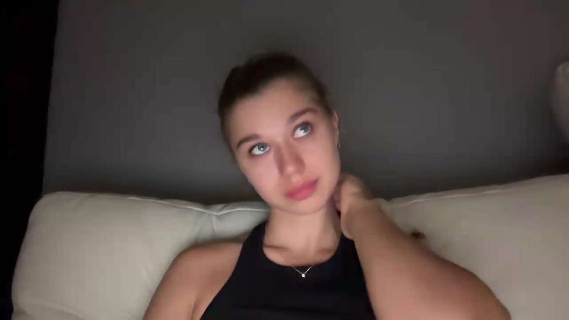 Gallery image thumbnail from JewelReigns's myfreecams stream on, 09/03/2026, 23:06 image 2 of 20