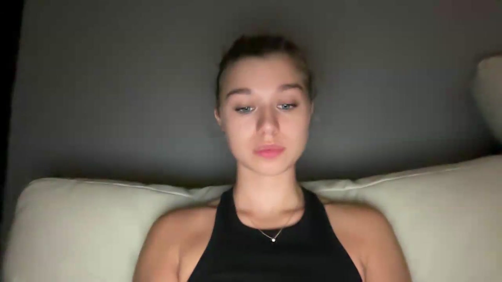 Gallery image thumbnail from JewelReigns's myfreecams stream on, 09/03/2026, 23:06 image 13 of 20