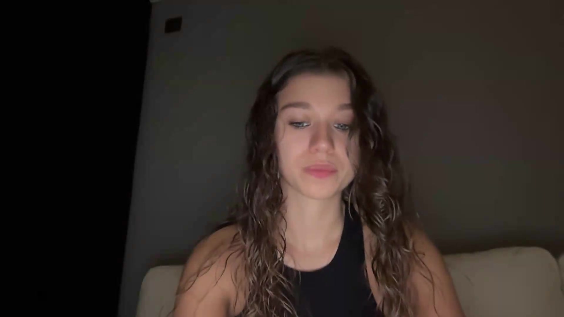 Gallery image thumbnail from JewelReigns's myfreecams stream on, 09/07/2026, 20:51 image 8 of 20