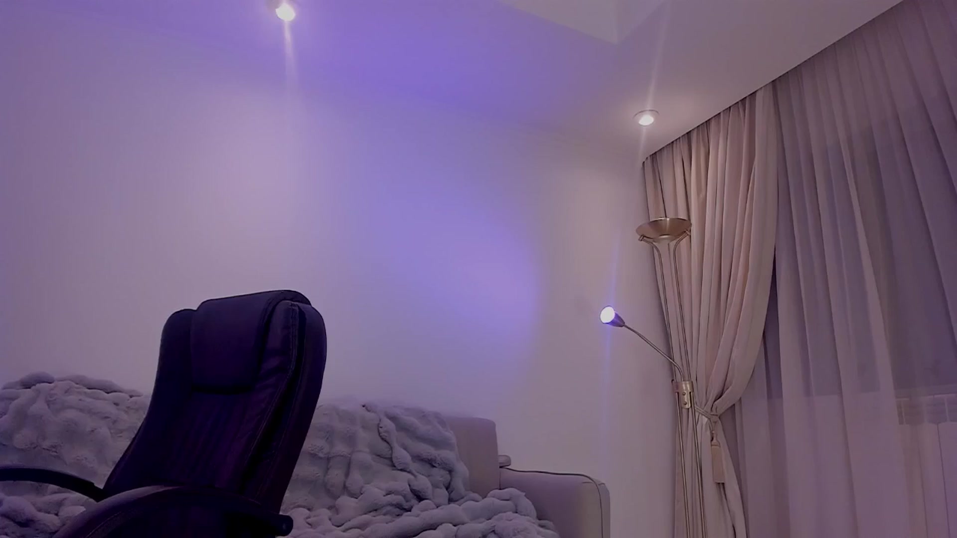 Gallery image thumbnail from Jewelles's myfreecams stream on, 01/14/2025, 21:11 image 7 of 20