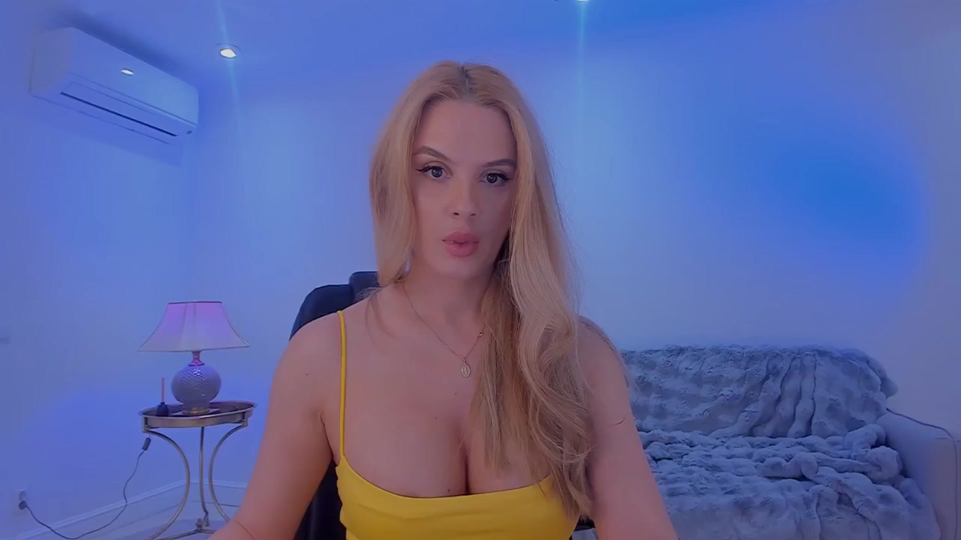 Gallery image thumbnail from Jewelles's myfreecams stream on, 02/07/2025, 21:20 image 3 of 20