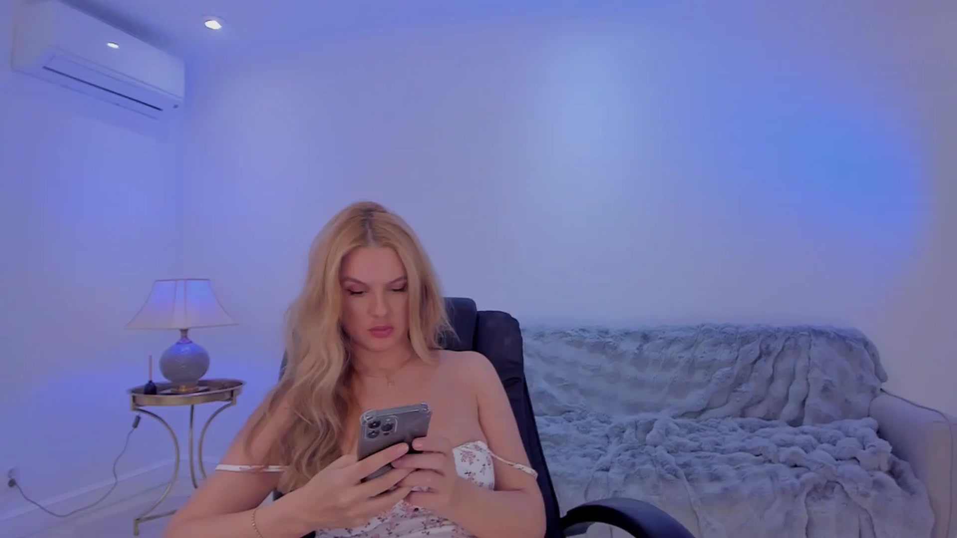 Gallery image thumbnail from Jewelles's myfreecams stream on, 02/10/2025, 22:04 image 14 of 20