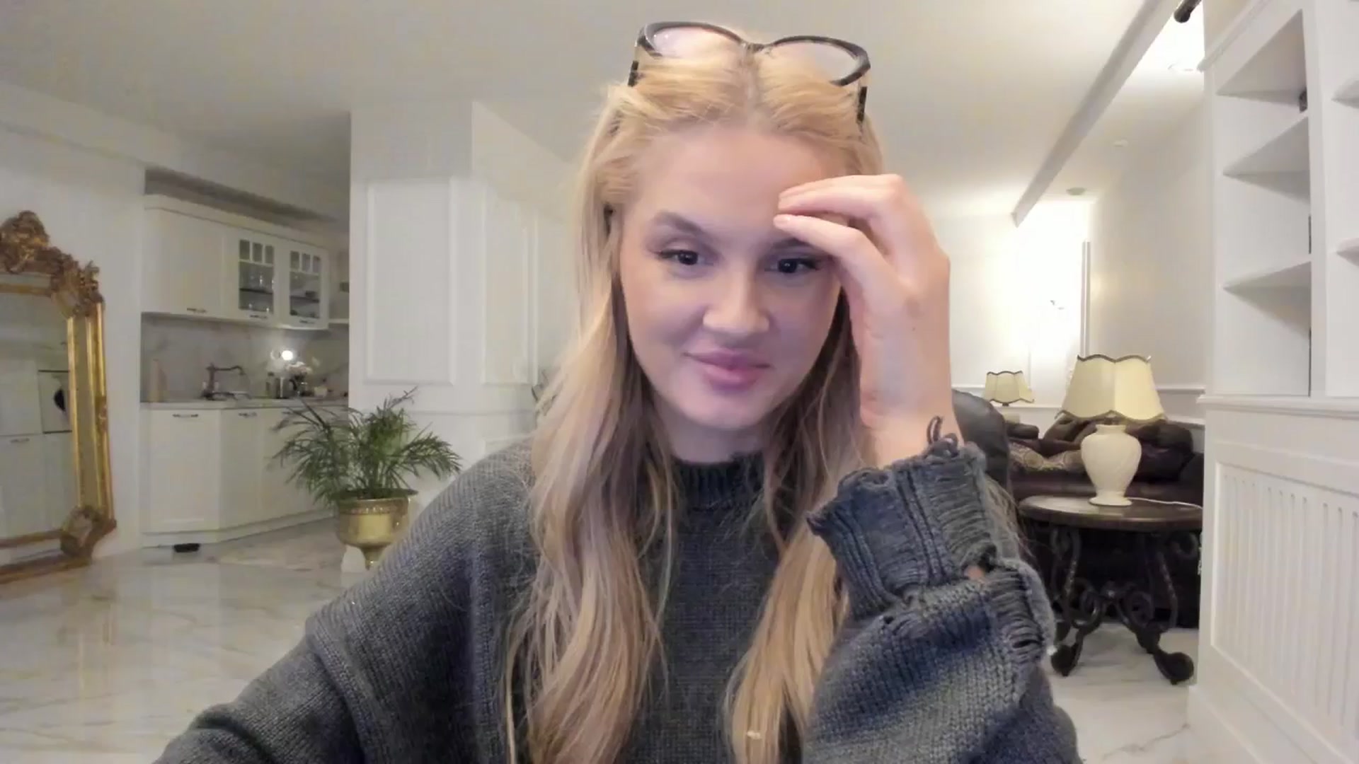 Gallery image thumbnail from Jewelles's myfreecams stream on, 03/19/2025, 22:05 image 13 of 20