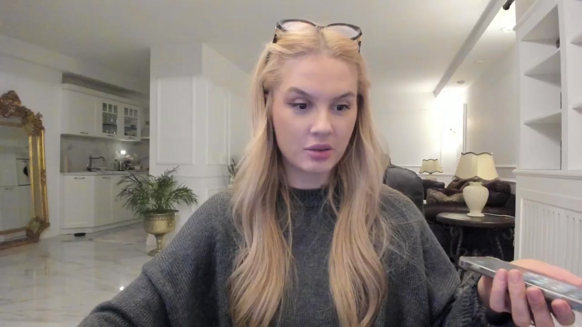 Gallery image thumbnail from Jewelles's myfreecams stream on, 03/19/2025, 22:05 image 17 of 20