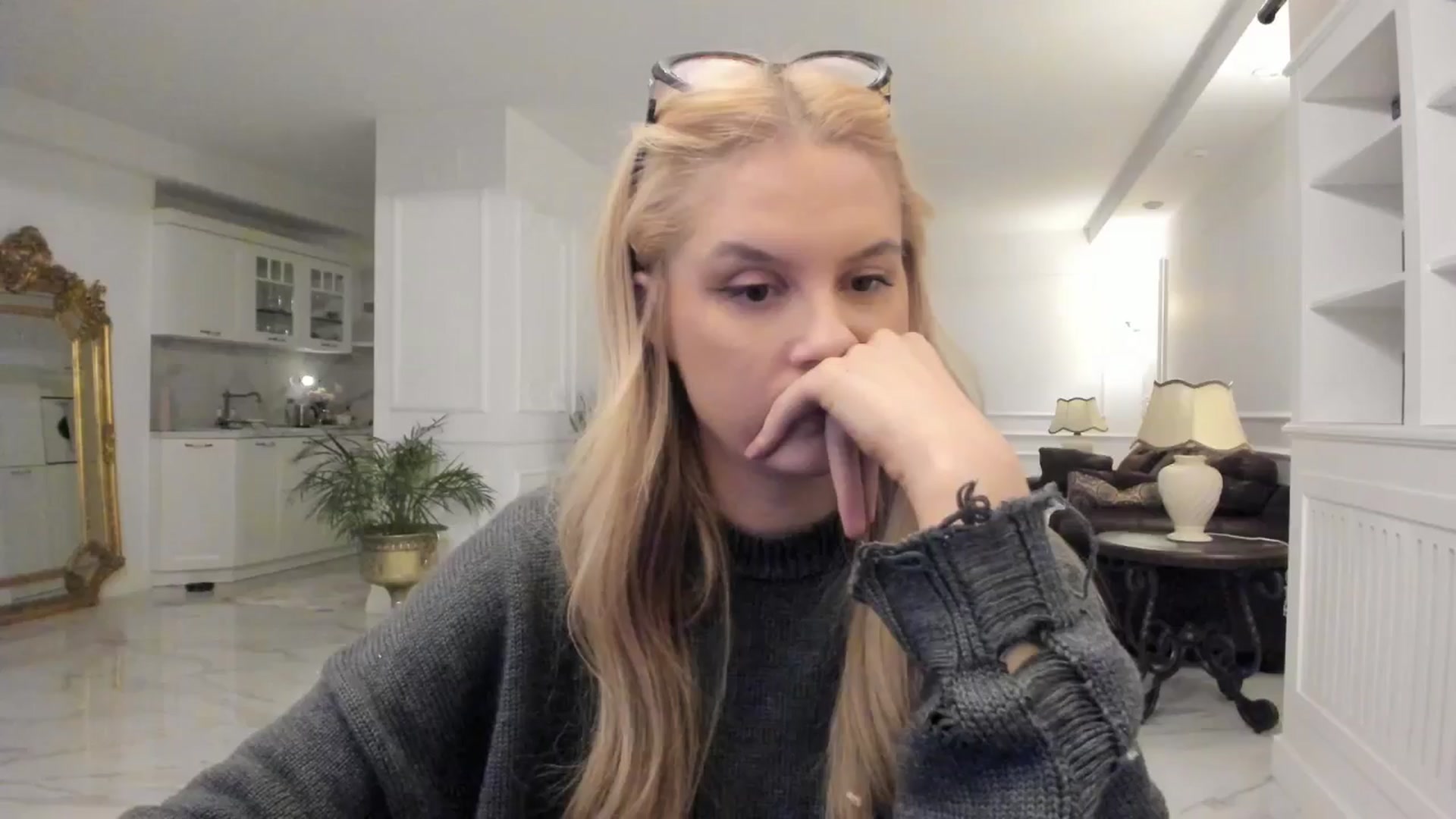 Gallery image thumbnail from Jewelles's myfreecams stream on, 03/19/2025, 22:05 image 5 of 20