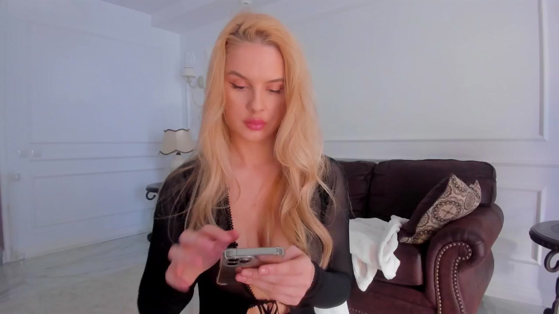 Gallery image thumbnail from Jewelles's myfreecams stream on, 04/12/2025, 15:28 image 5 of 20