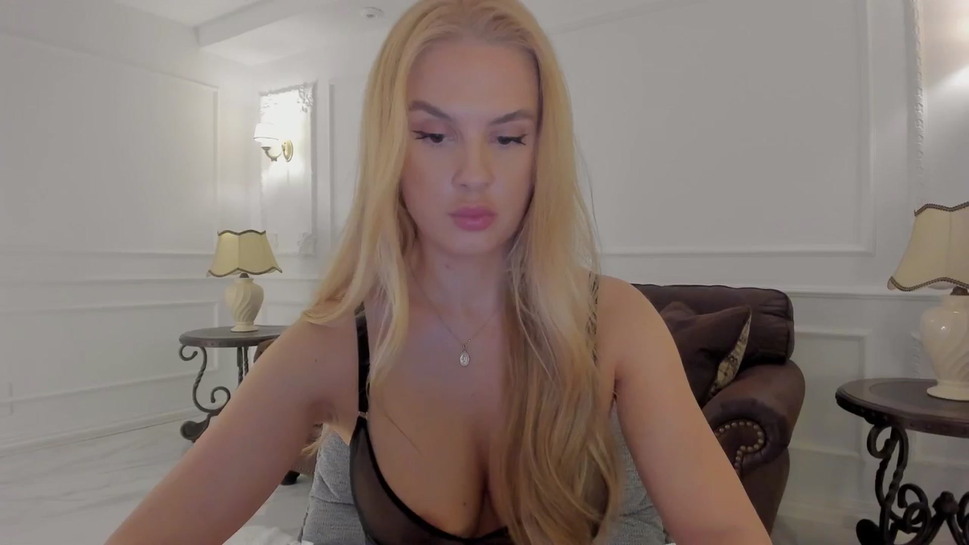 Gallery image thumbnail from Jewelles's myfreecams stream on, 06/26/2025, 20:04 image 13 of 20