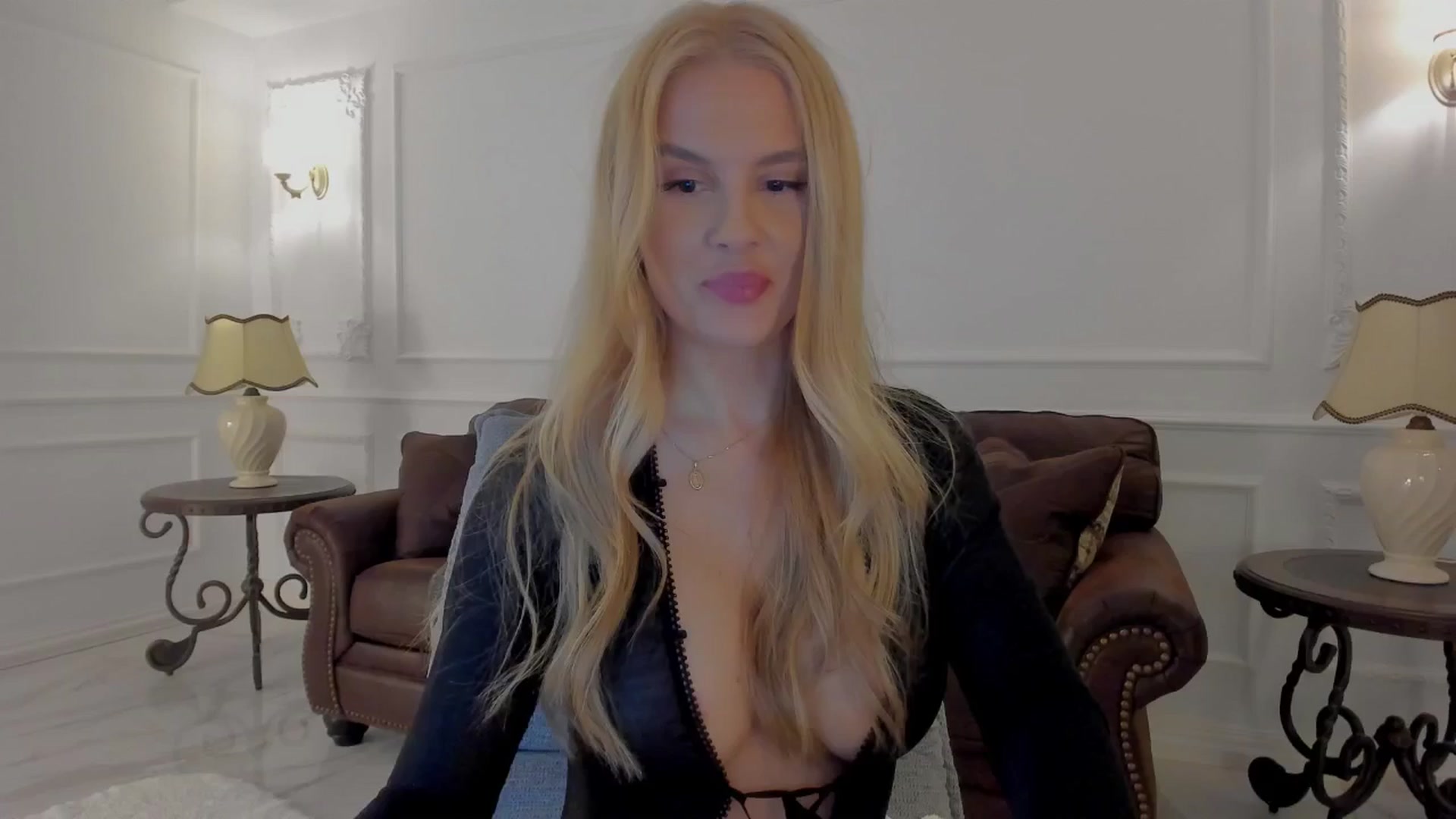 Gallery image thumbnail from Jewelles's myfreecams stream on, 06/27/2025, 20:13 image 11 of 20