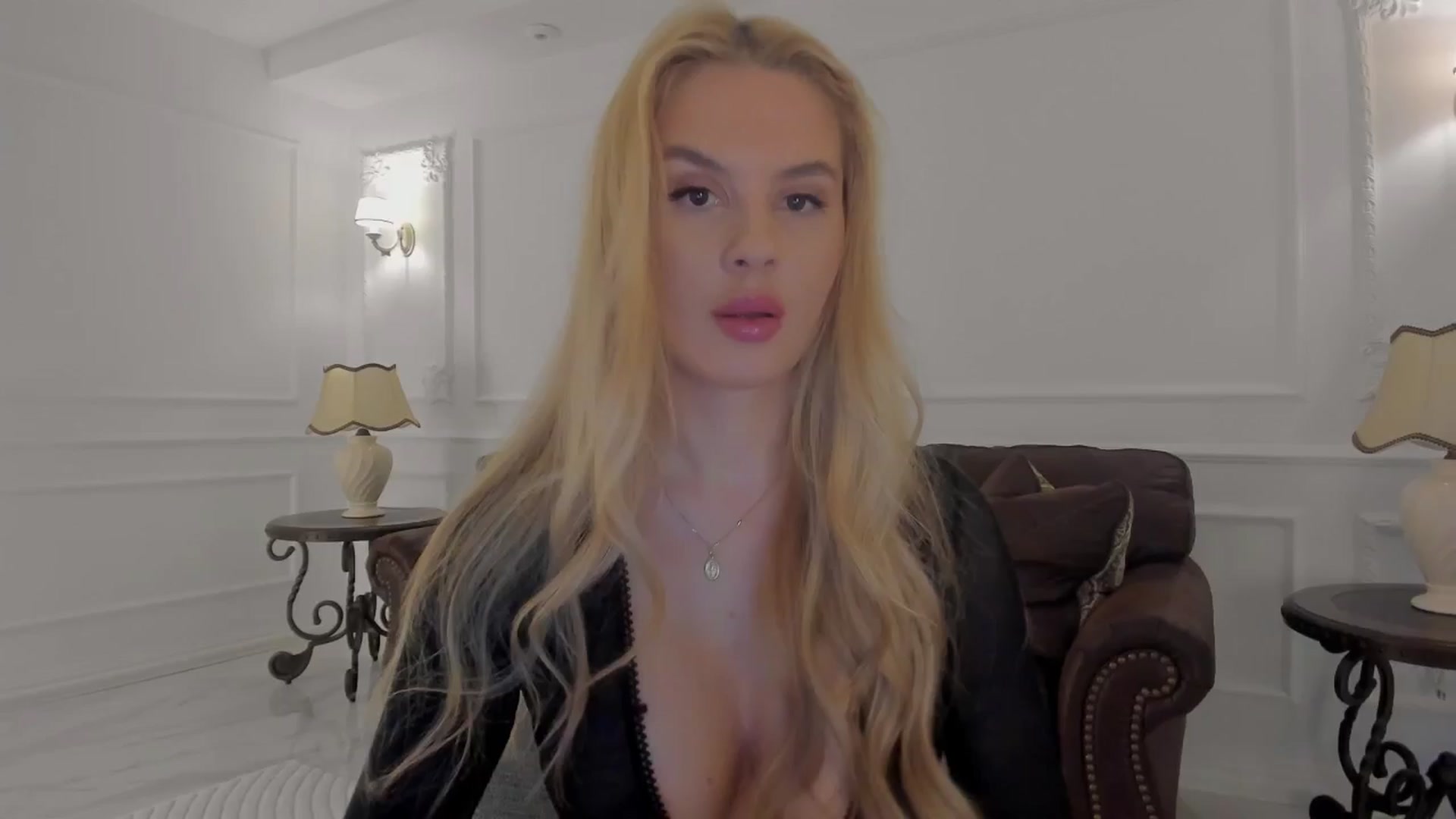 Gallery image thumbnail from Jewelles's myfreecams stream on, 07/14/2025, 17:27 image 17 of 20