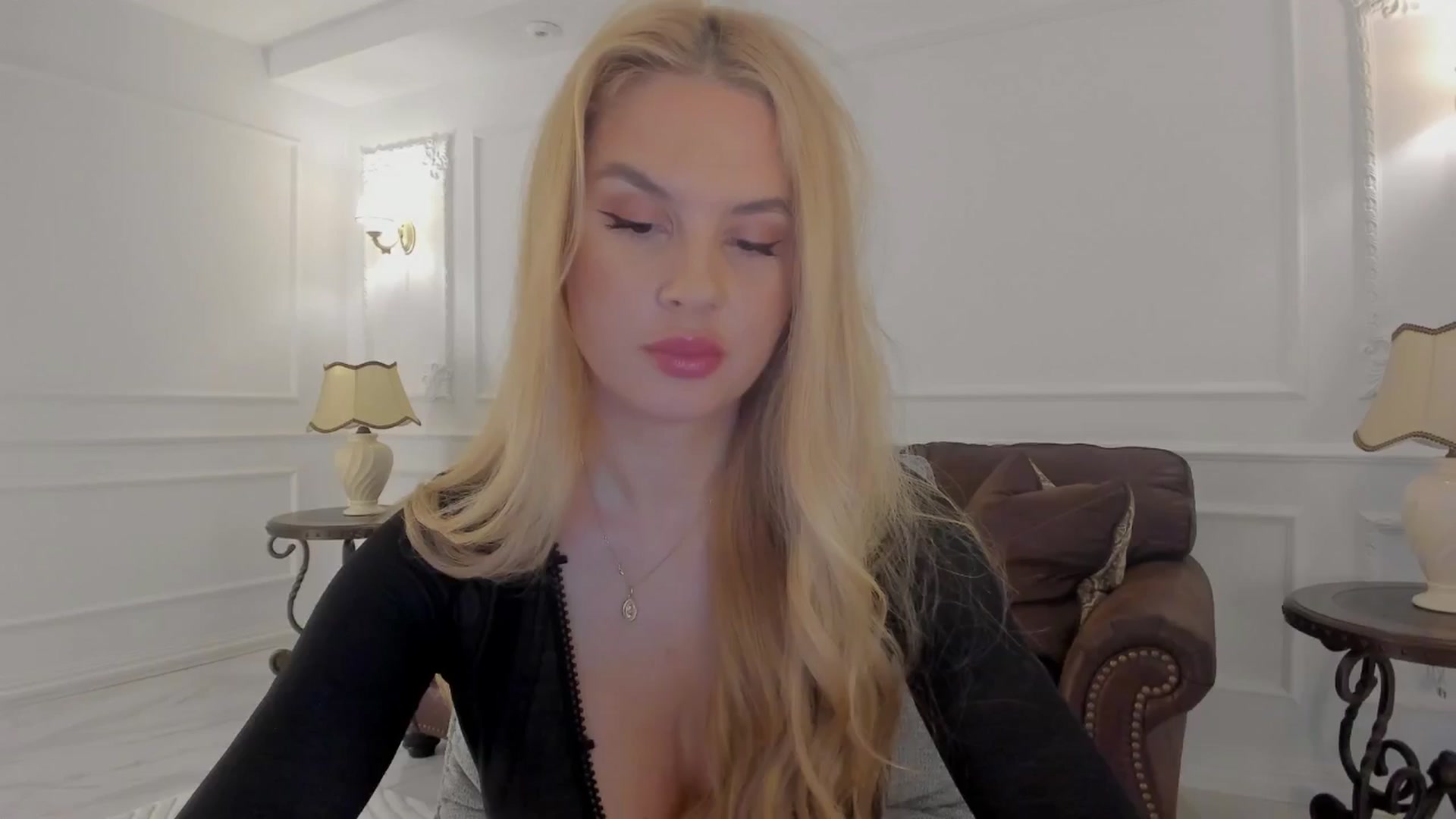 Gallery image thumbnail from Jewelles's myfreecams stream on, 07/14/2025, 17:27 image 5 of 20
