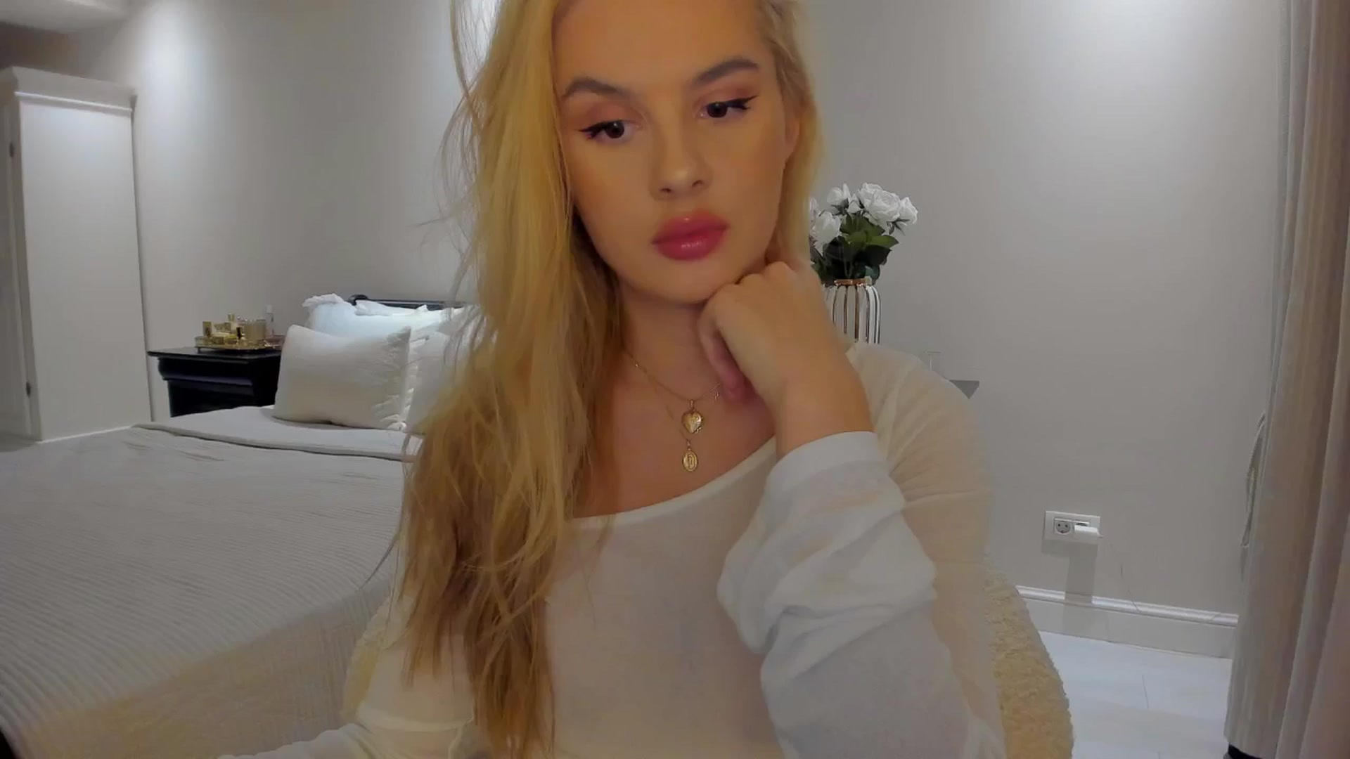 Gallery image thumbnail from Jewelles's myfreecams stream on, 09/07/2025, 19:30 image 1 of 20