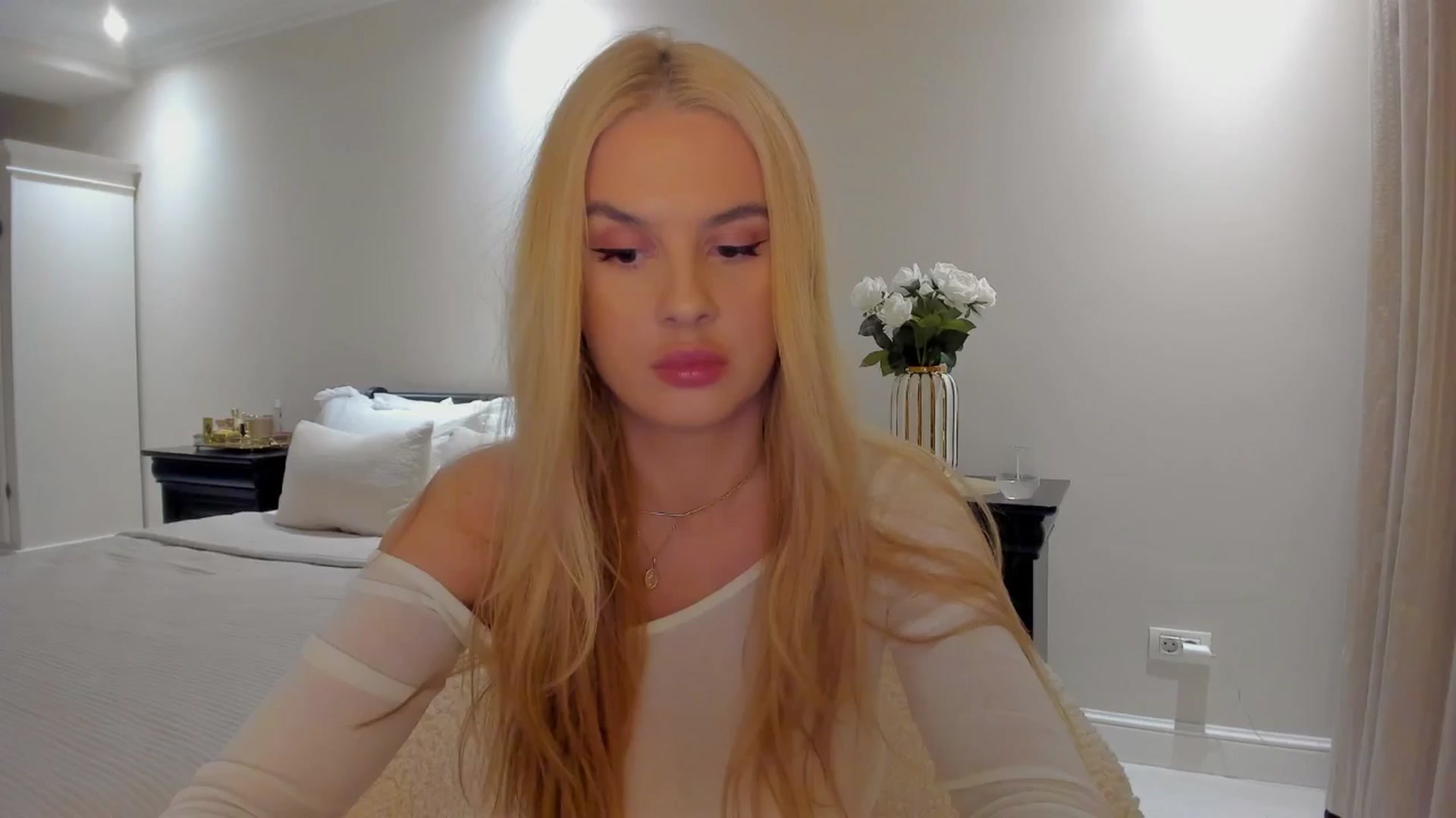 Gallery image thumbnail from Jewelles's myfreecams stream on, 09/07/2025, 20:56 image 14 of 20